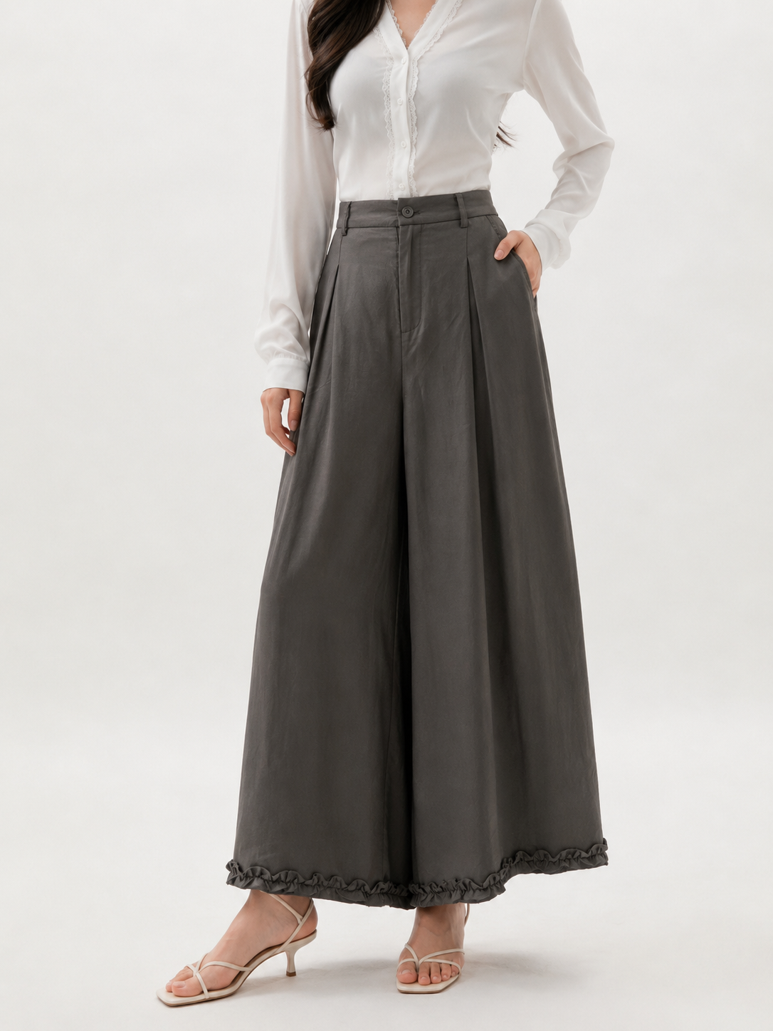 Q2033 Roma Ruffled Hem Front Zipper Linen Pants (UW 33-38cm; H 45-50cm; L 92cm)