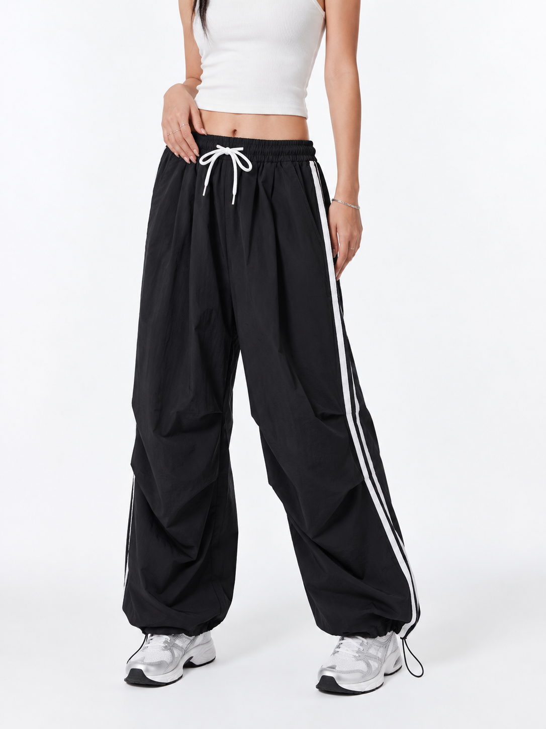 3249 Jordana Side Stripe Drawstring Jogger Pants (UW 35-46cm; H 50-55cm; L 103cm)