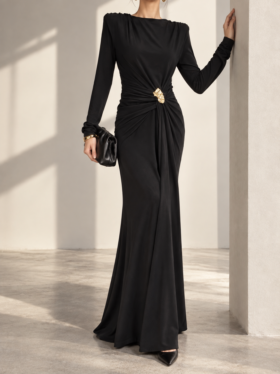 11118 Milena Ruched Draped Long Sleeve Maxi Dress (B 38-52cm; H 42-58cm; L 150cm)