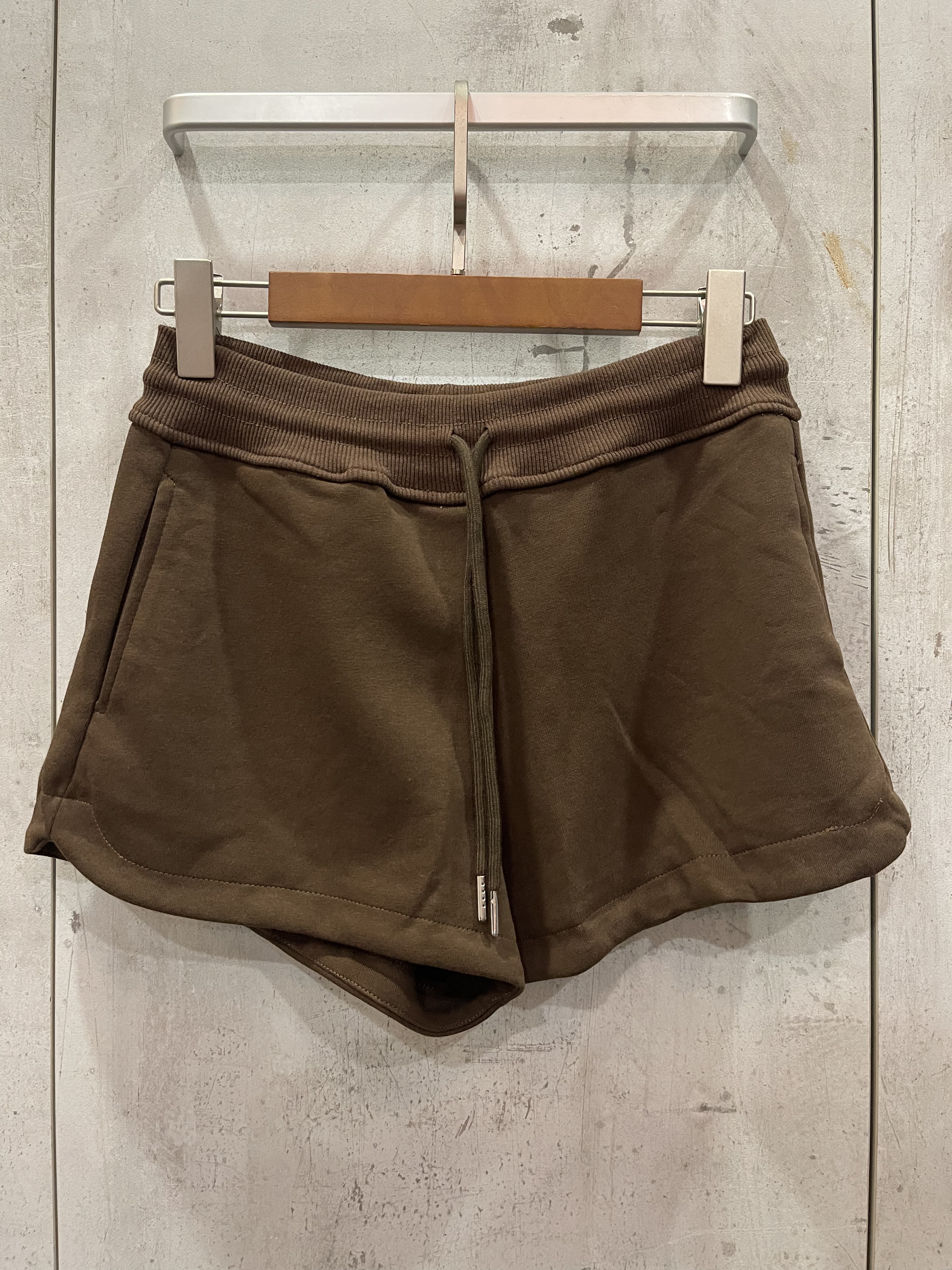 2554 Soraya Sporty Shorts W Adjustable Sash (UW 33-48cm; H 45-53cm; L 30cm)