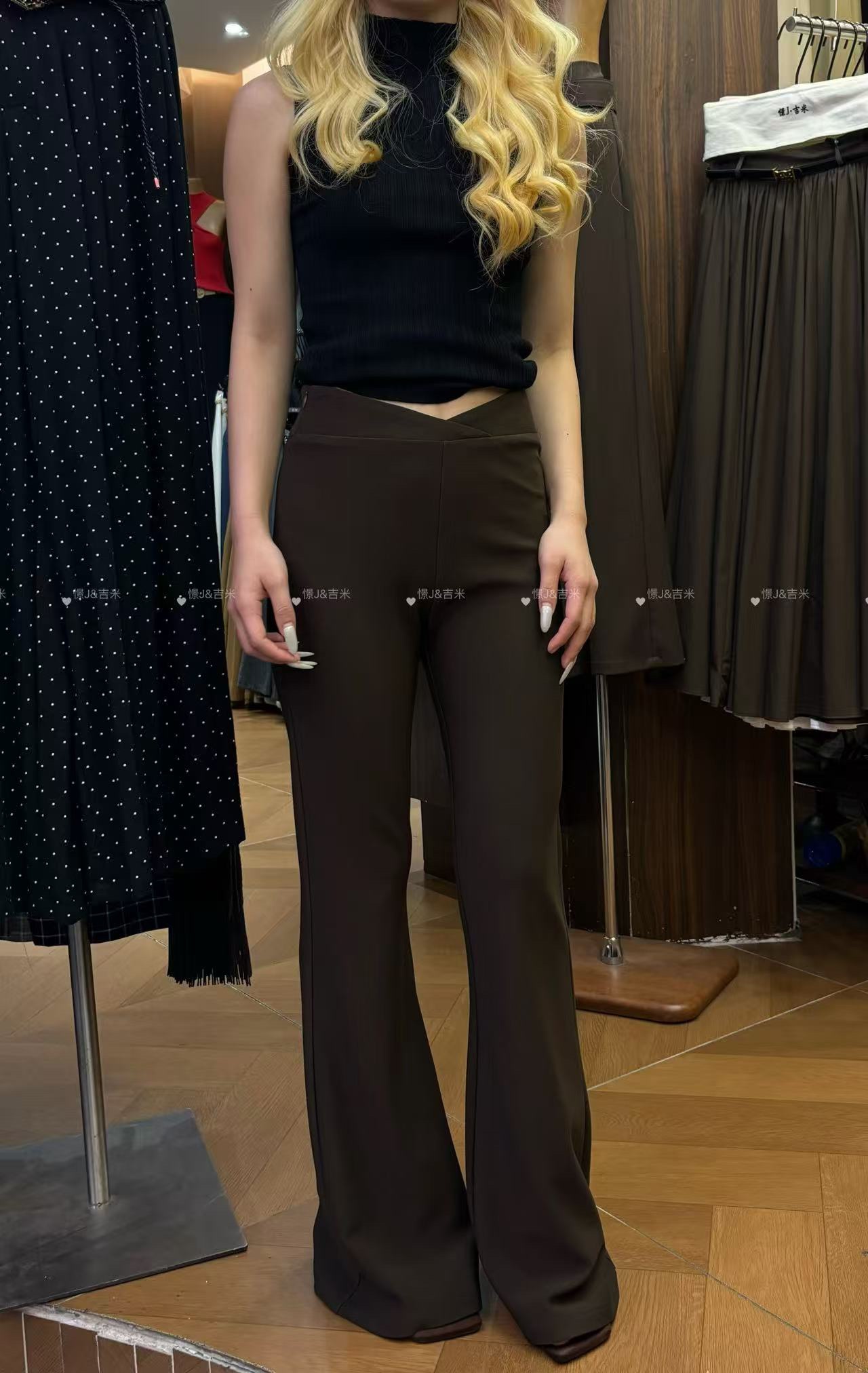 GZ July Stream #susan: (PO) 2088 V-Waist Micro Flare Pants