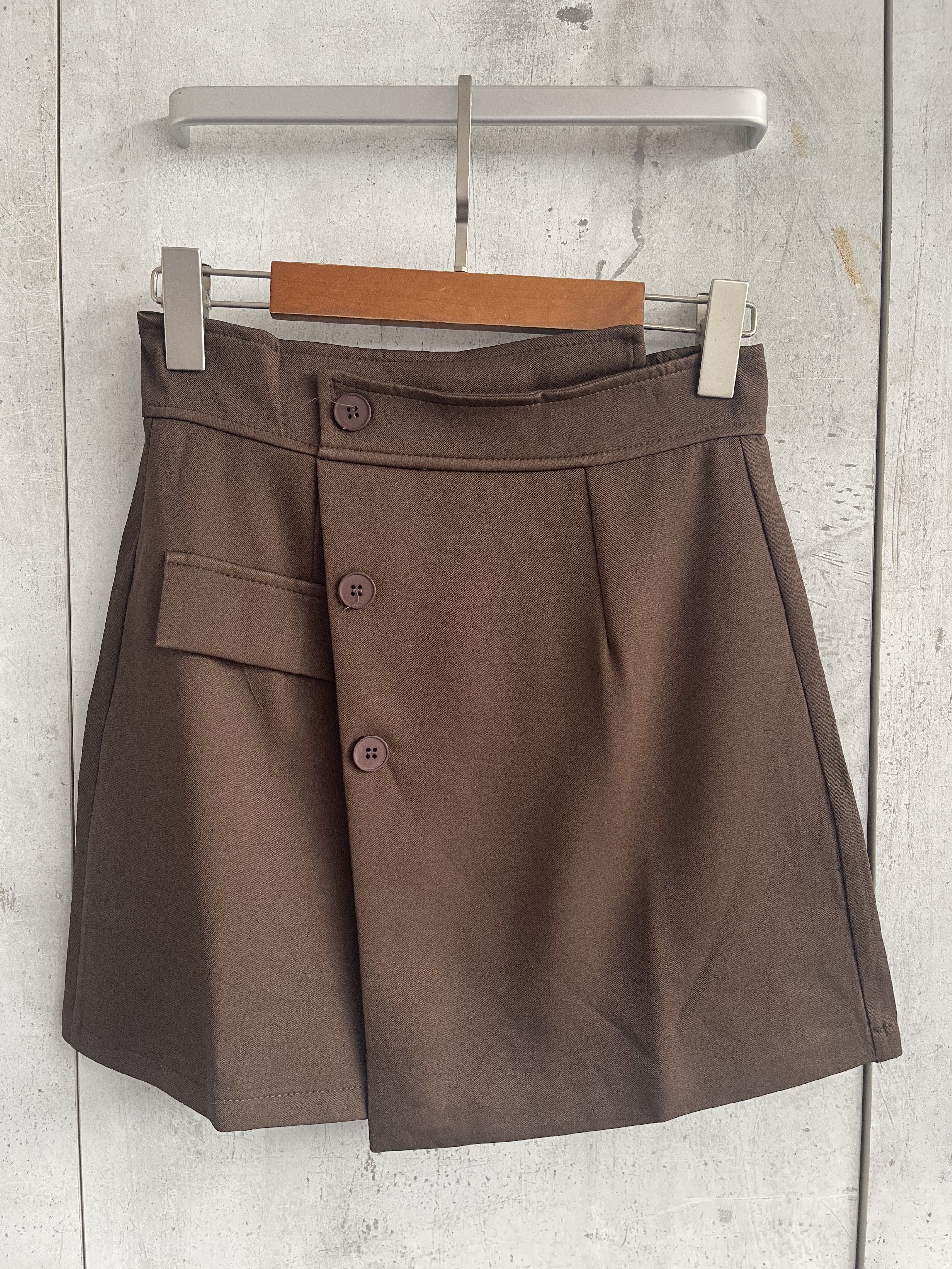 8805 Sophelia Skirt W Inner Shorts (L Size: UW 34-37cm, H 47-52cm, L 42cm; XL Size: UW 36-39cm, H 48-53cm, L 42cm)