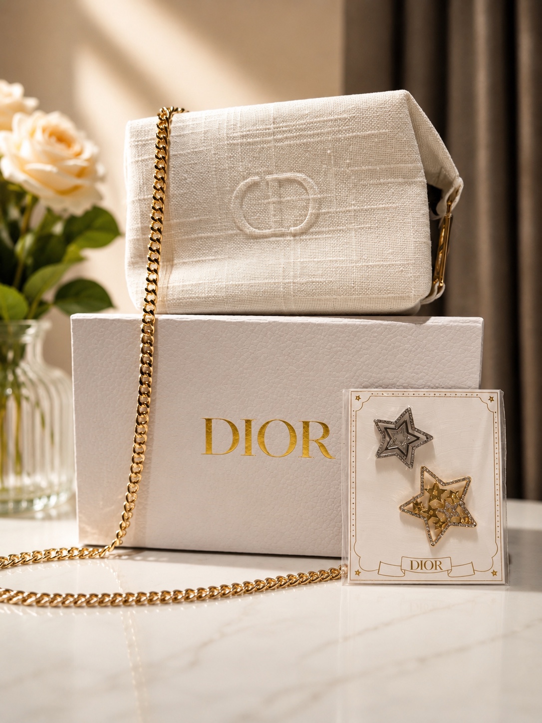 GZ May Stream #8: (PO) BE2 Dior Beauty Clutch (Size: 10cm x 16cm x 9cm) with 110cm gold chain & Star Hair Clips