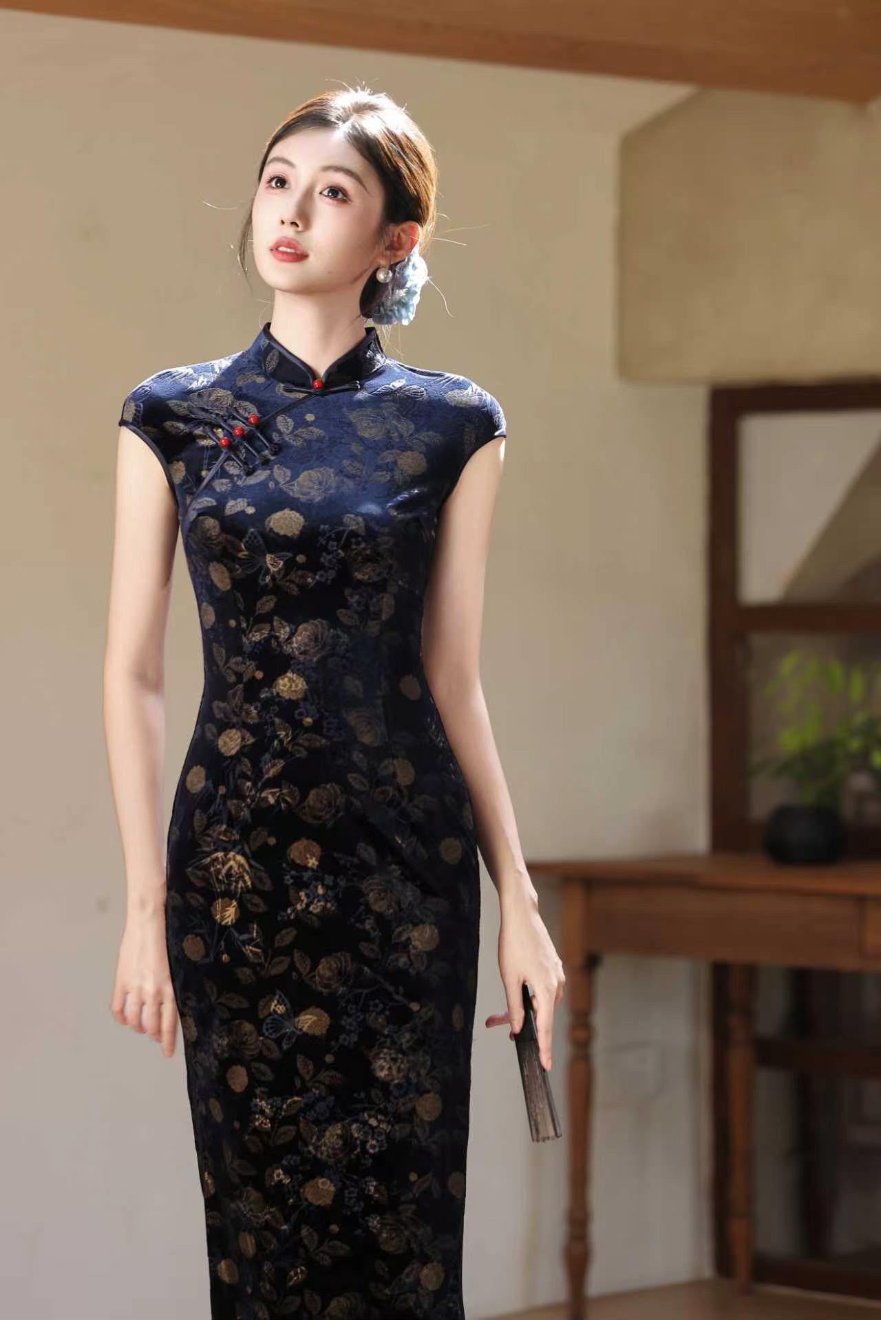 GZ Oct Stream #77: (PO) 07 Classic Chinese Cheongsam w Floral & Butterfly Prints (B ; H ; L )