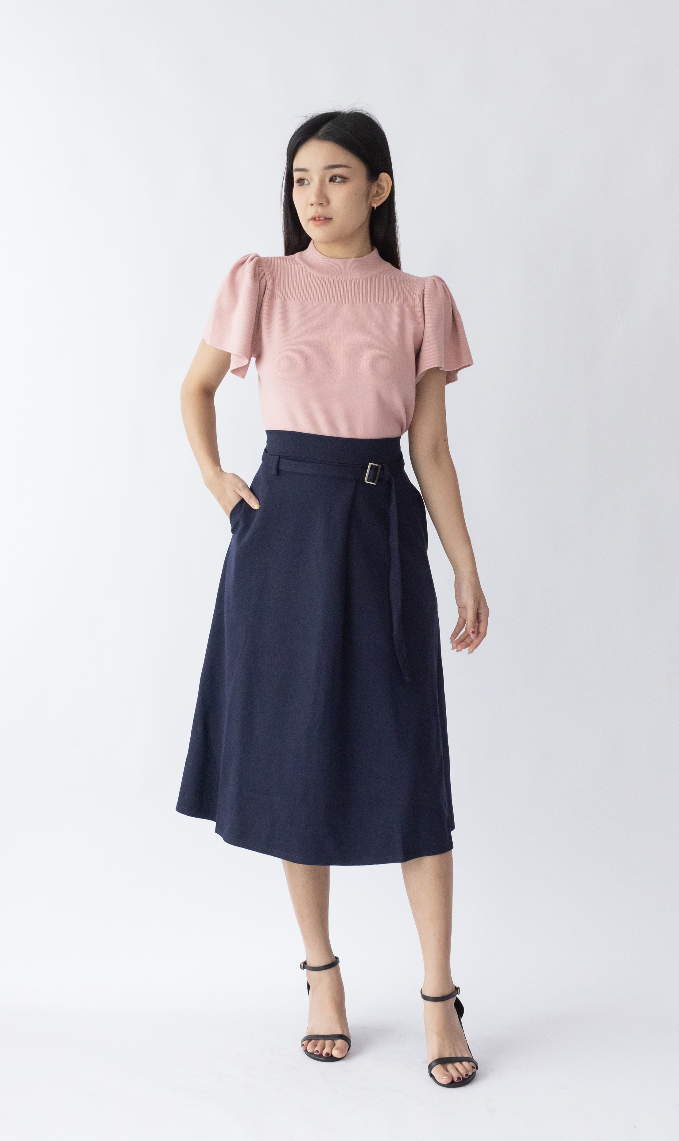 2426 Femie Flare Skirt W Belt (UW 36-46cm; H FS; L 67cm)