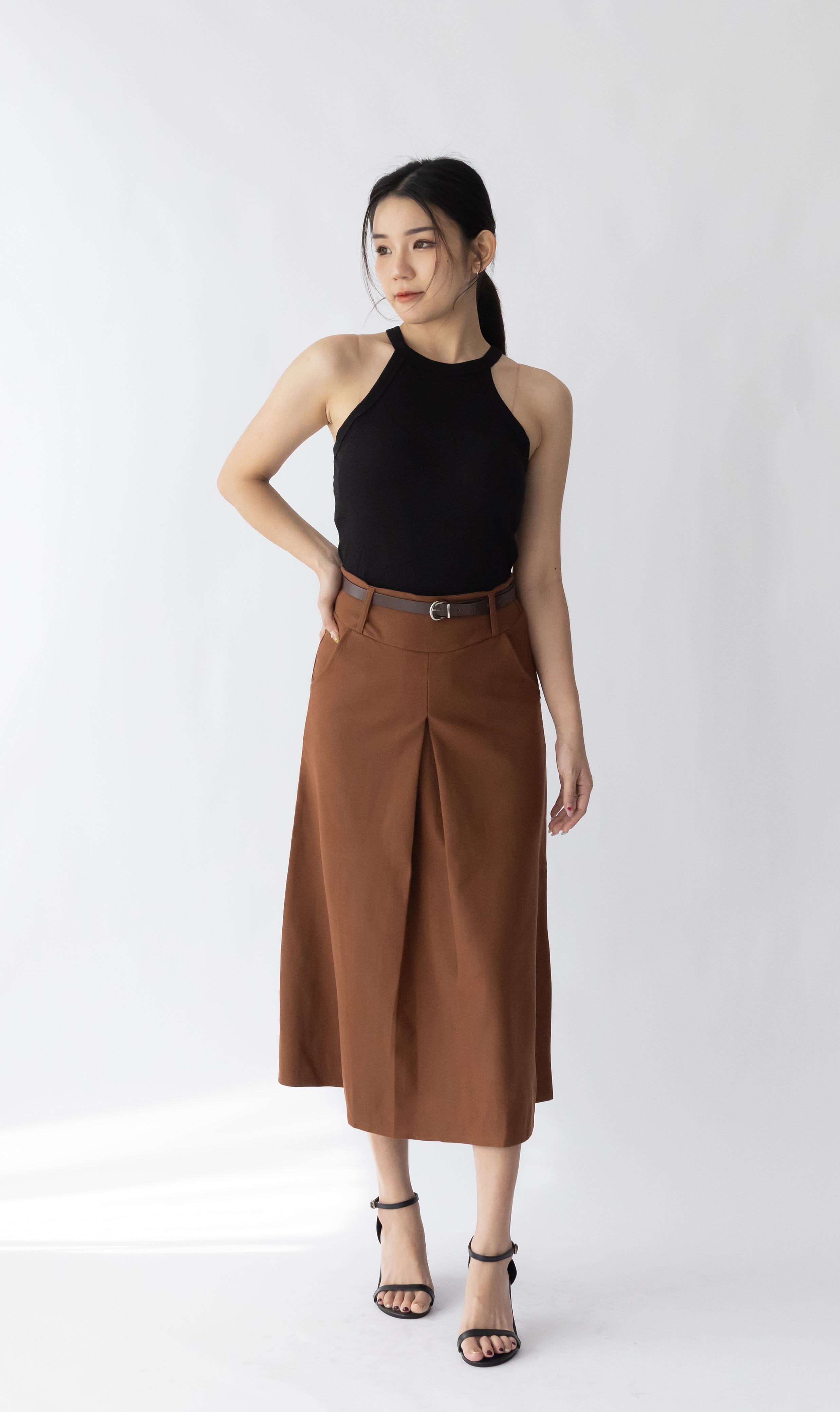 018 Aldora A-Line Skirt w Pockets & Belt (UW 34-50cm; H 42-60cm; L 79cm)