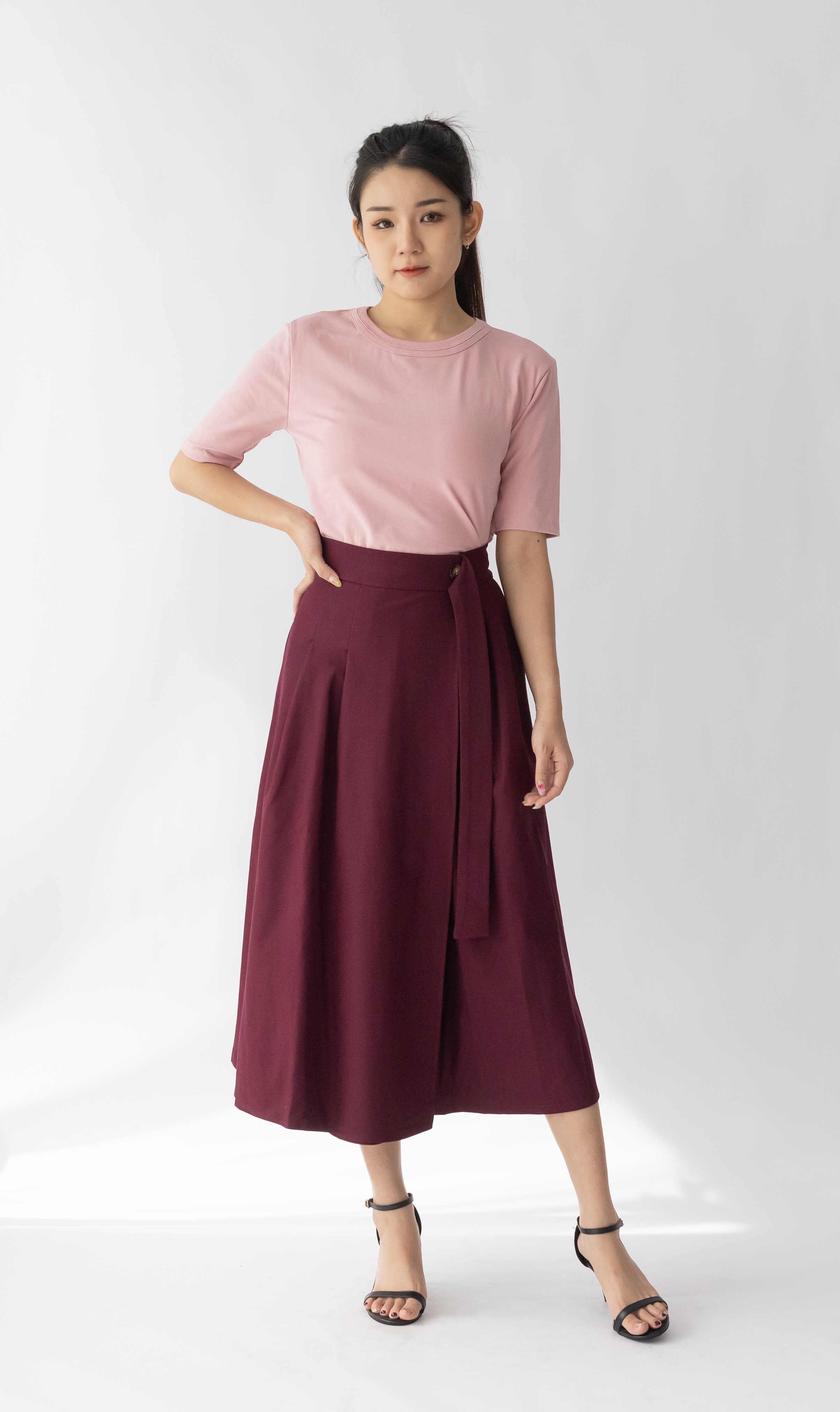 005 Alvia A-Line Skirt (W 36-48cm; H 49-65cm; L 80cm)