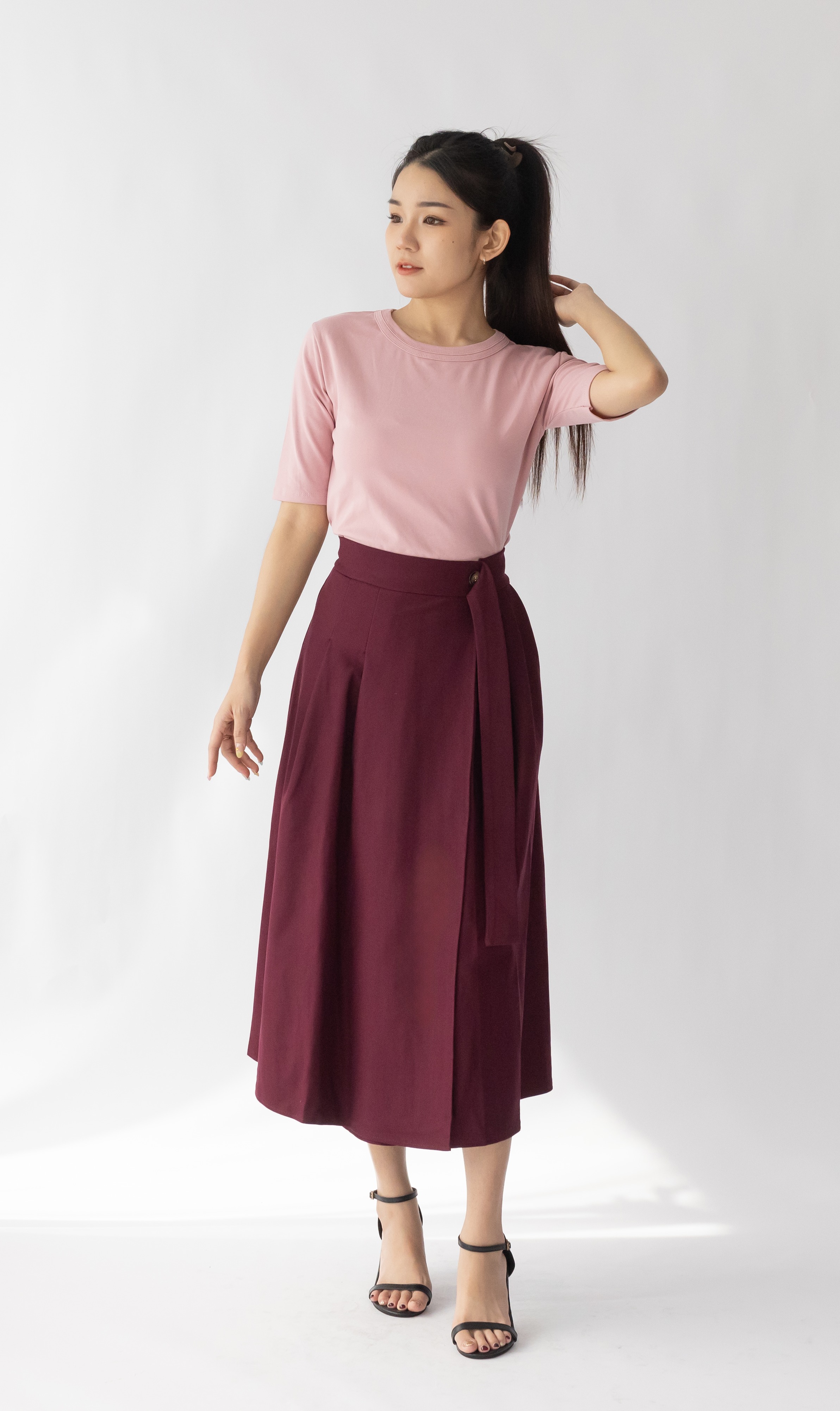 005 Alvia A-Line Skirt (W 36-48cm; H 49-65cm; L 80cm)