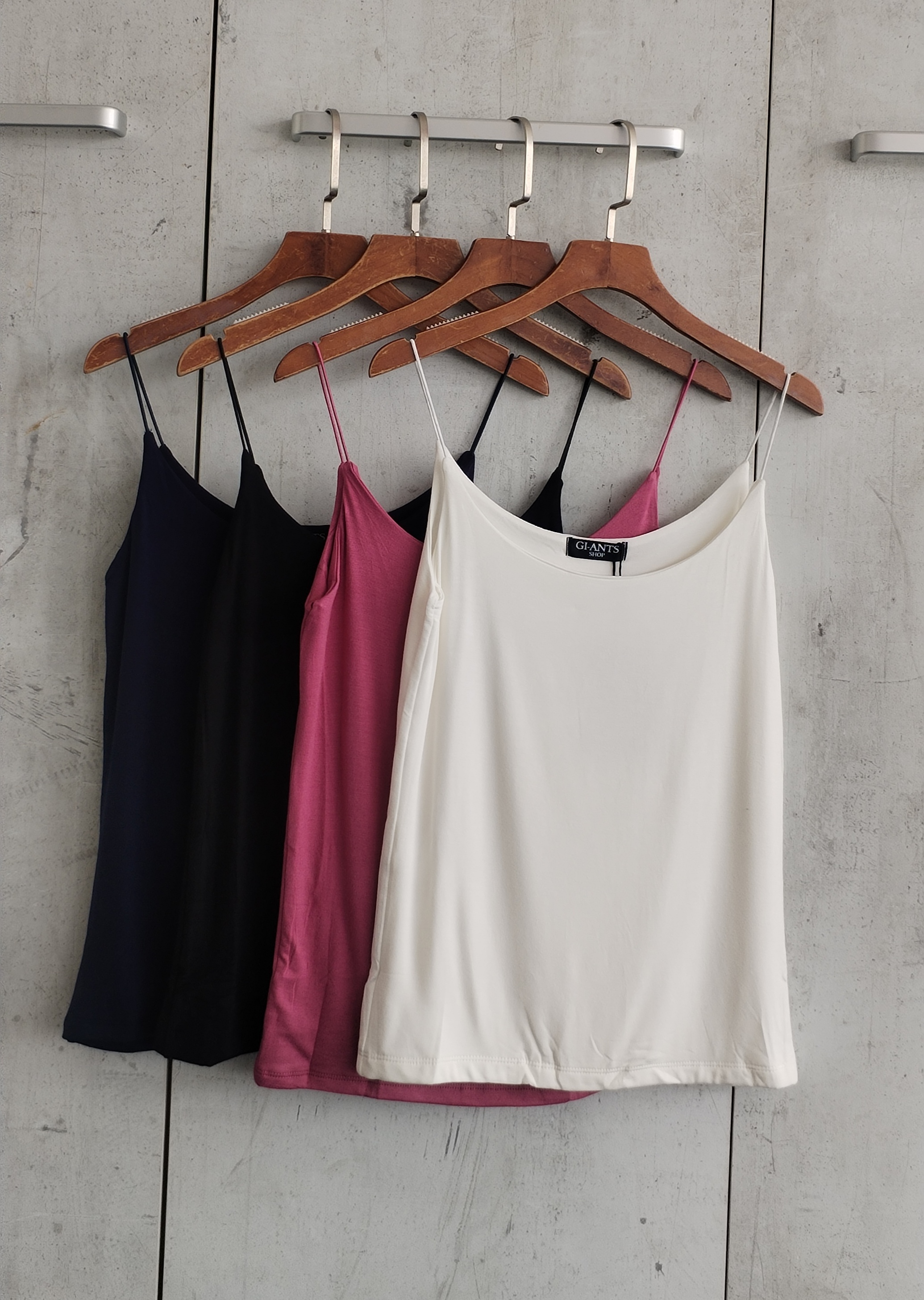 2742 Stagia Cotton Spaghetti Top (B 36-50cm; L 54cm)