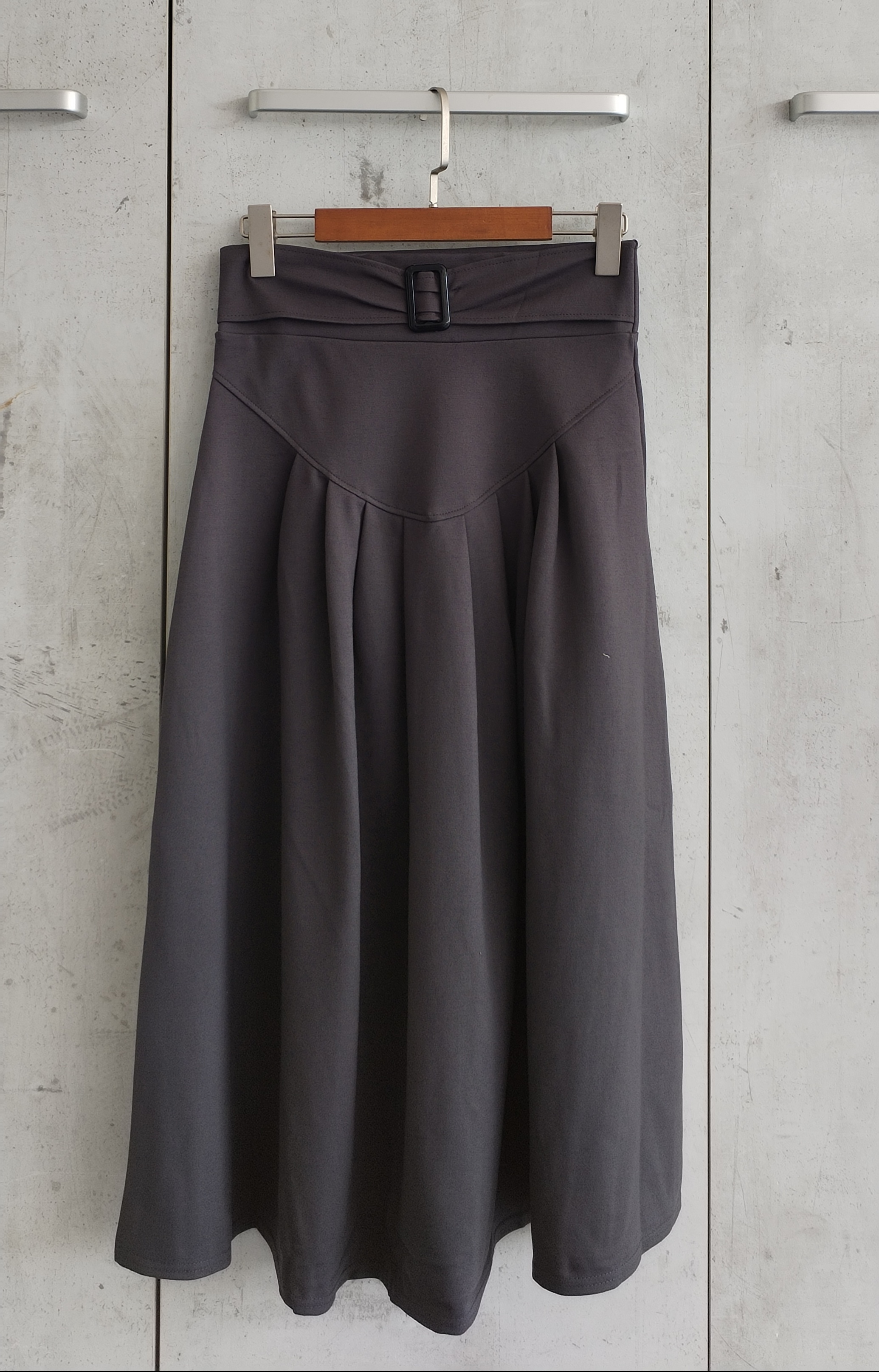 016 Amelie A-Line Skirt (W 35-46cm; H 46-63cm; L 80cm)