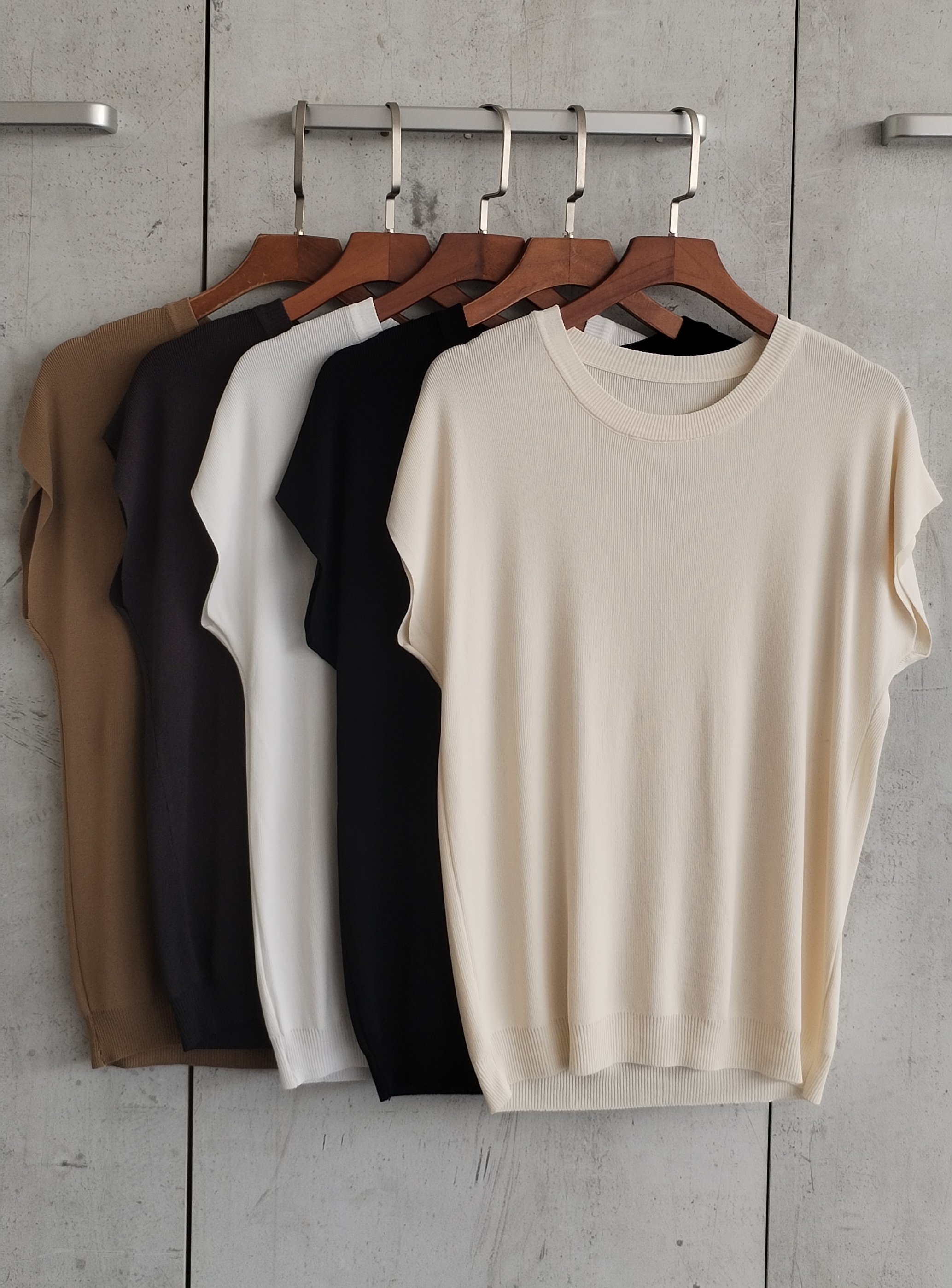 6632 Cervoni Cap Sleeve Knit Top (B 44-50cm; L 52cm)