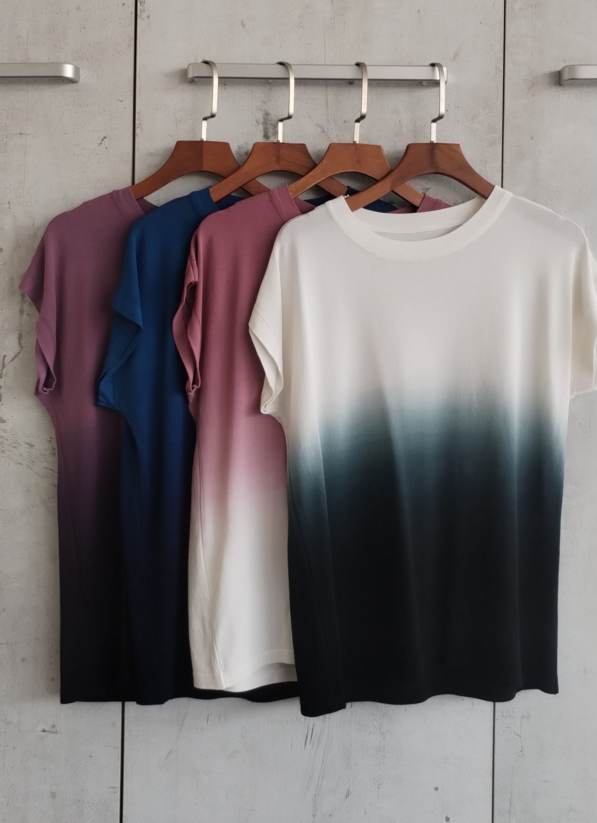 2198 Ildiko Two-Toned Cap Sleeve Knit Top (B 44-50cm; L 55cm)