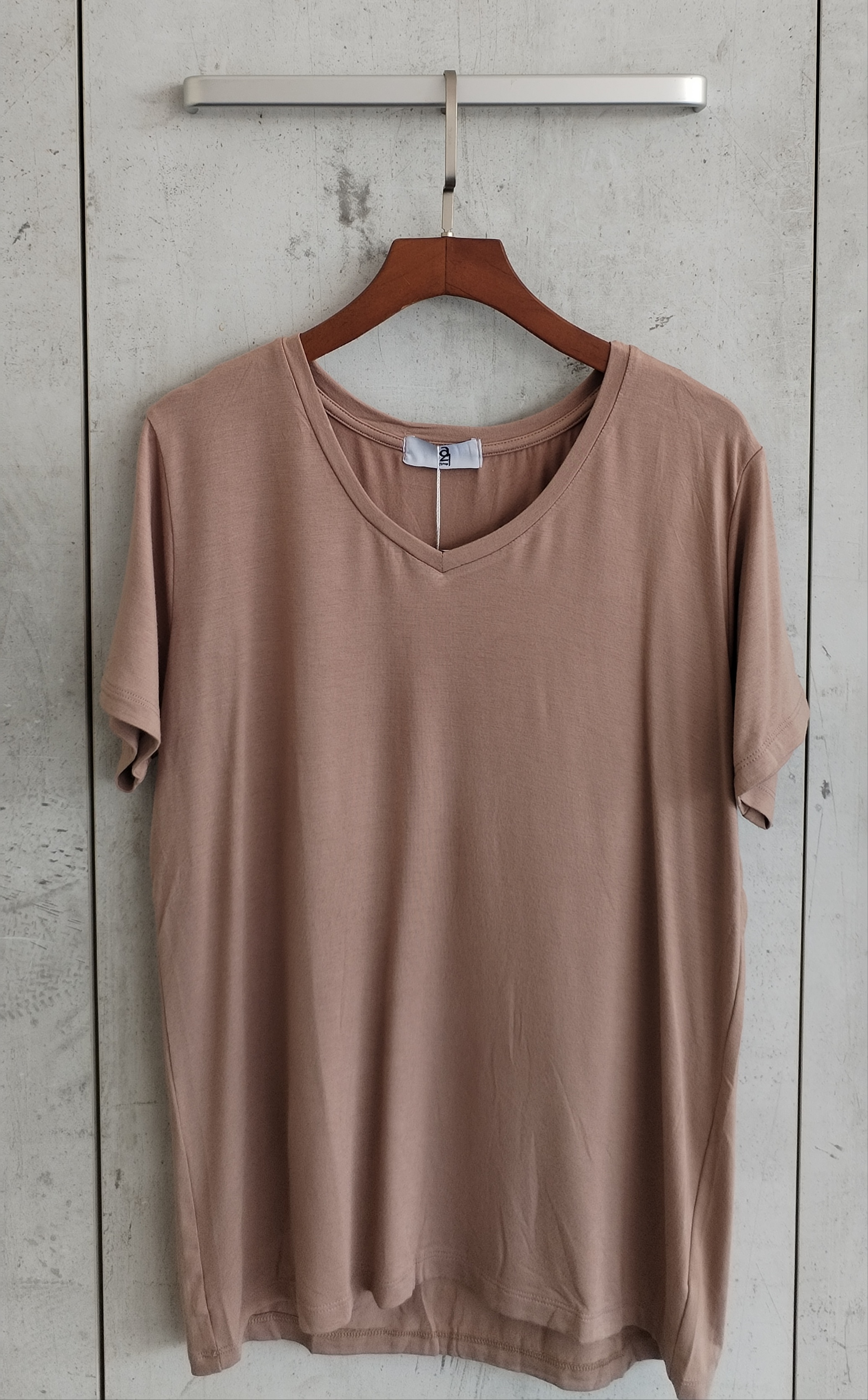 2757 Venzo V-Neck Soft Cotton Top (B 46-52cm; L 61cm)