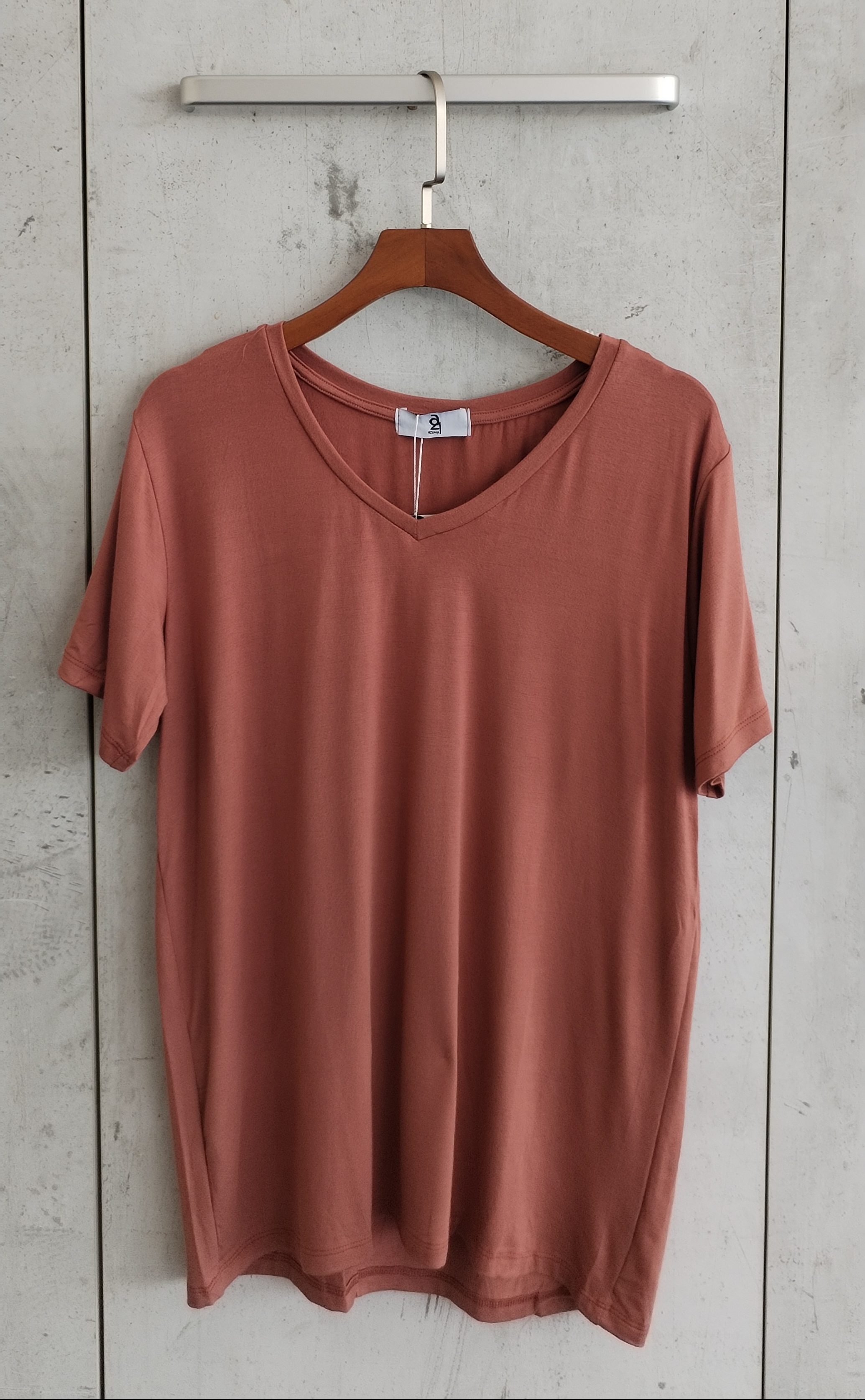 2757 Venzo V-Neck Soft Cotton Top (B 46-52cm; L 61cm)