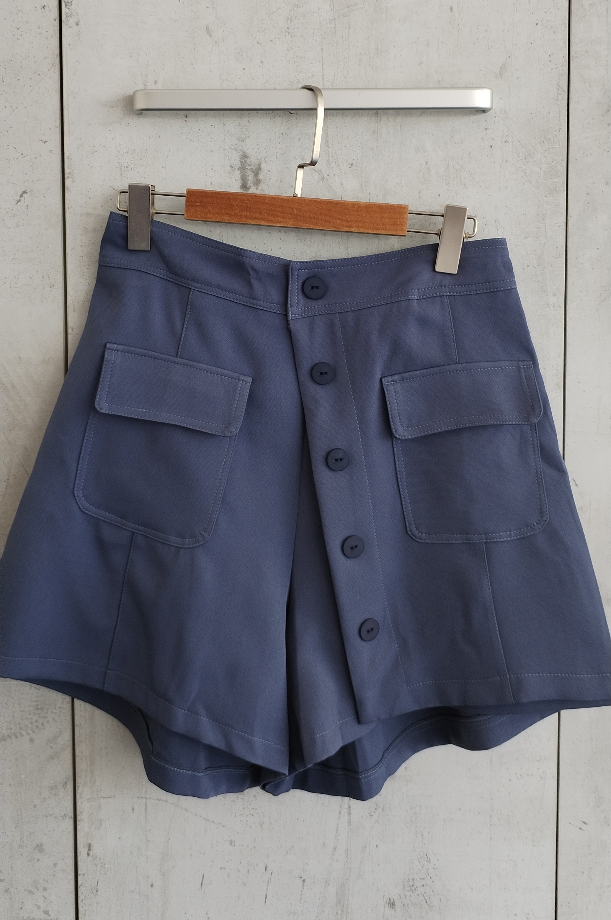 2758 Jadorita Shorts (L) (UW 40-50cm; H 57-65cm; L 42cm)