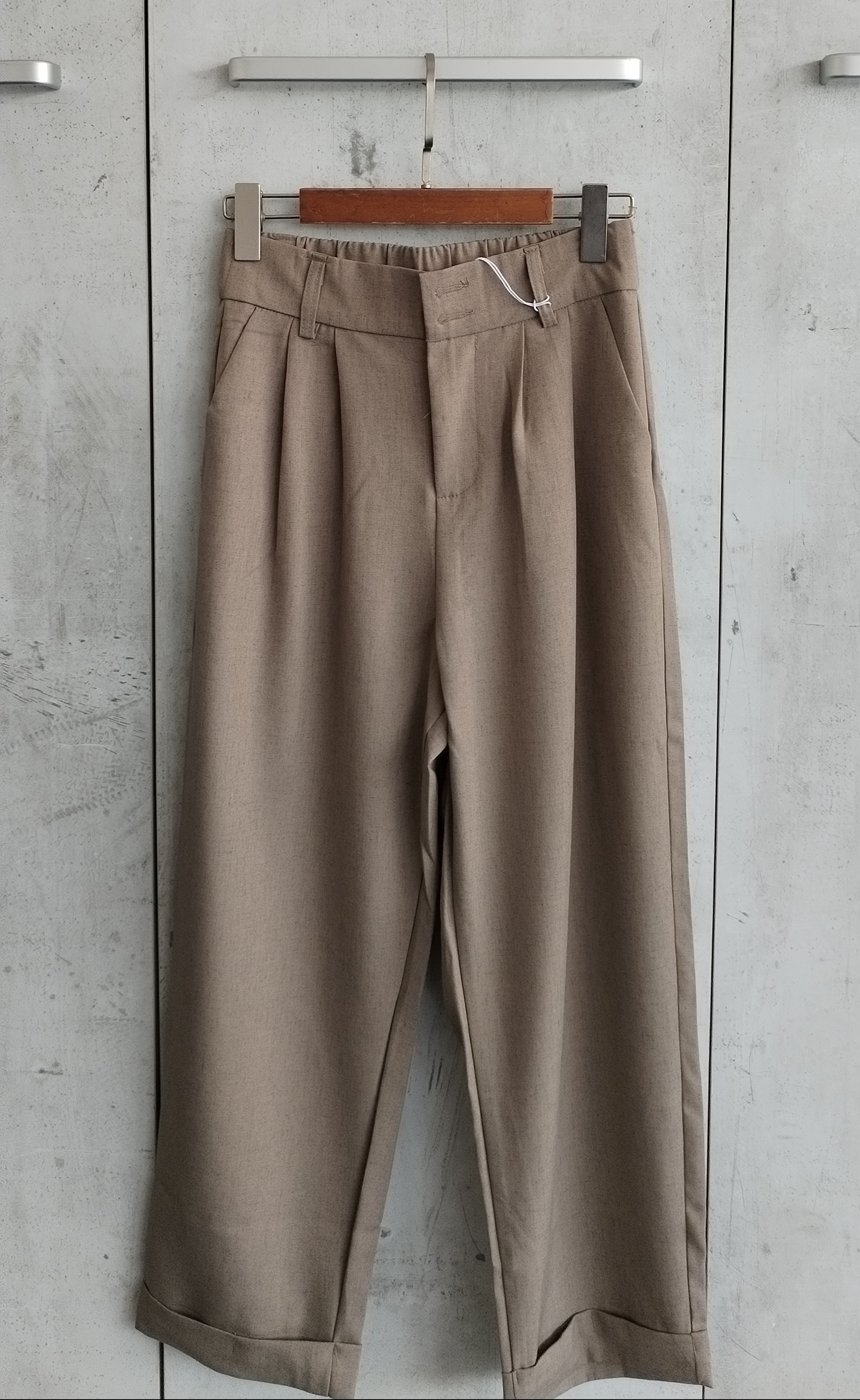 9805 Tonara Tailored Pants (L: UW 35-42cm; H 47-53cm; L 93cm, XL: UW 37-44cm; H 49-55cm; L 93cm)