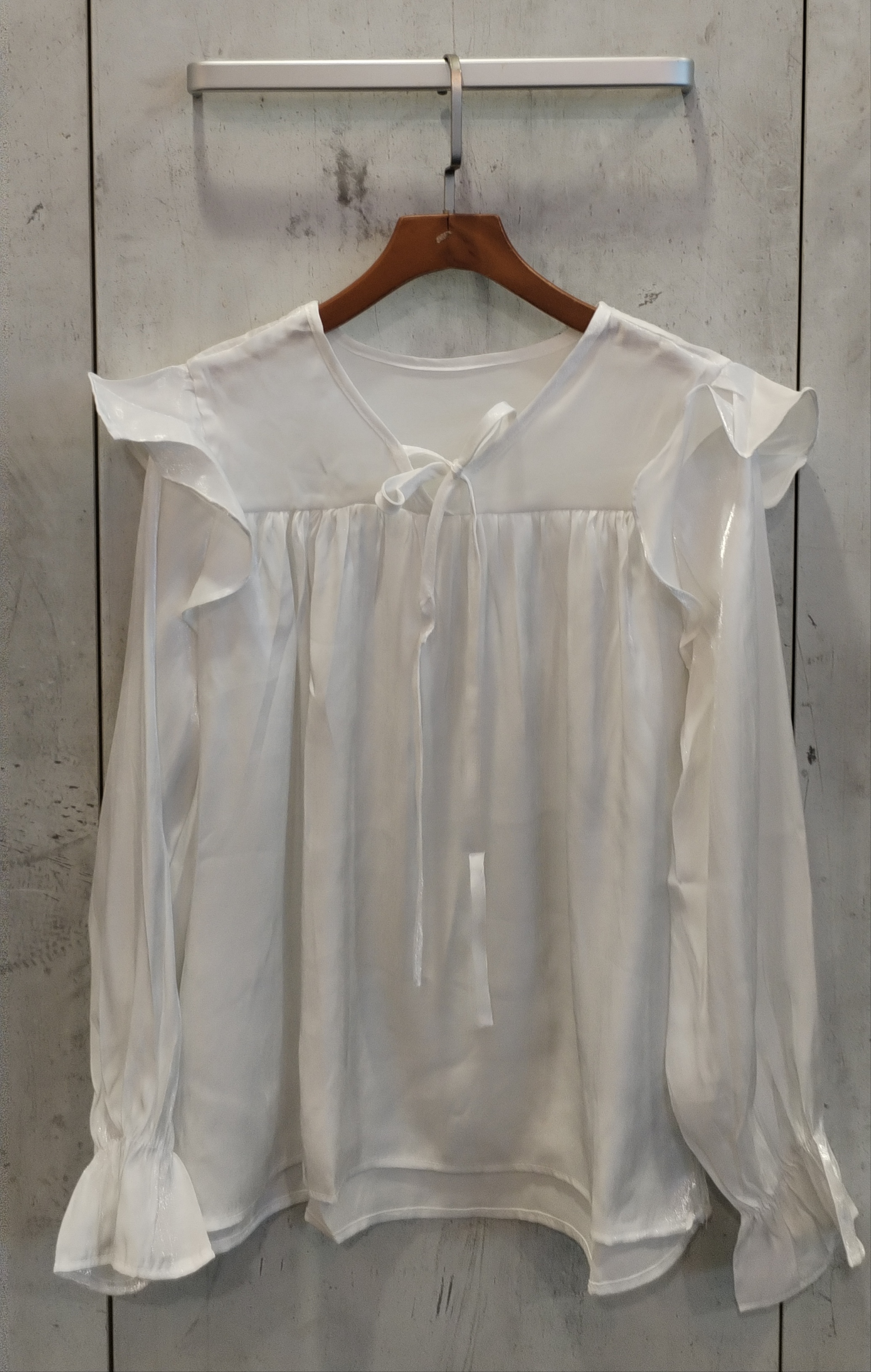 21201 Camarcio Cuff Sleeve Blouse (B 53cm; L 56 cm)