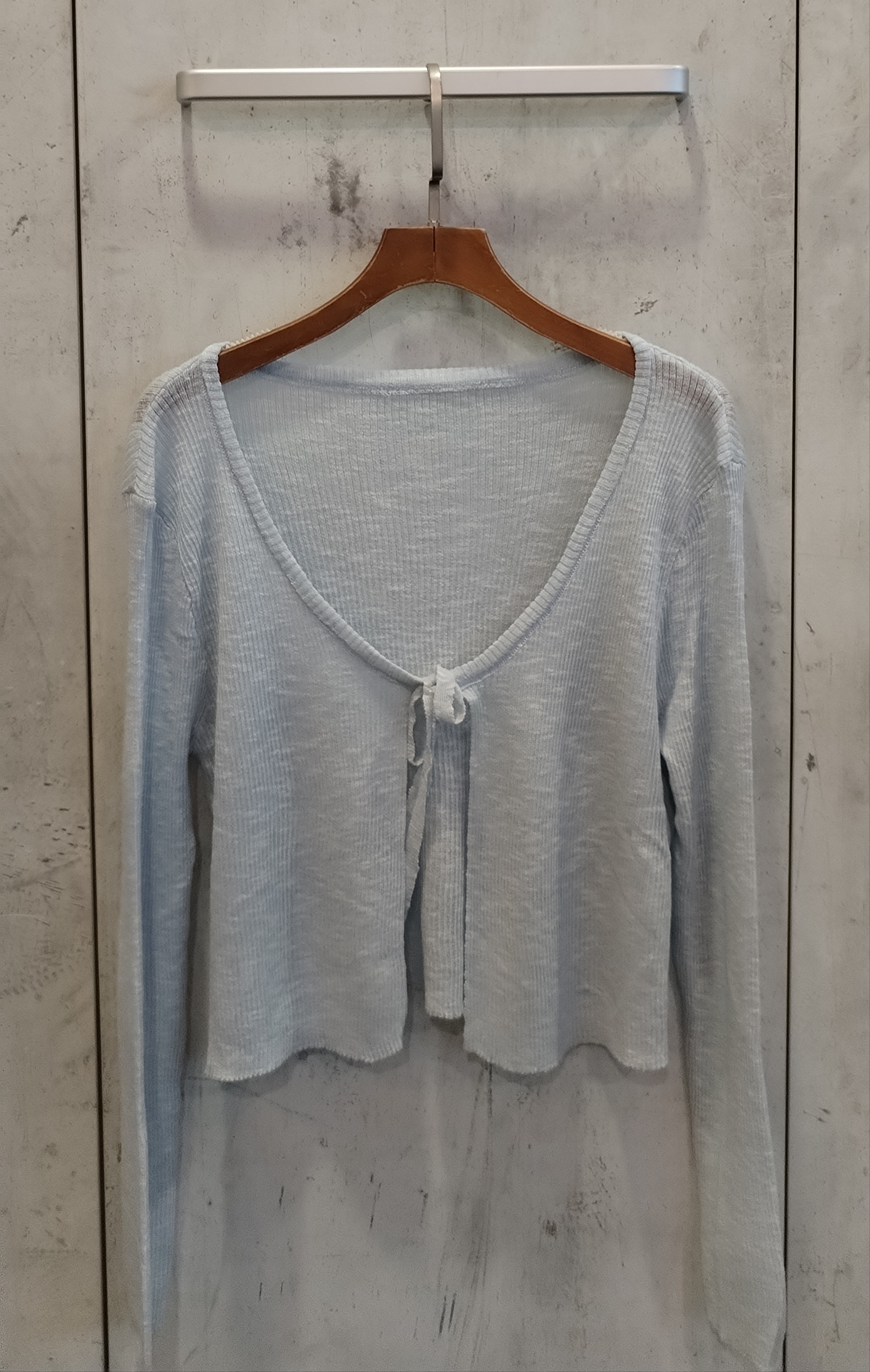 2770 Fisabelle Front Tie Knit Top (B 41-51cm; L 42cm)