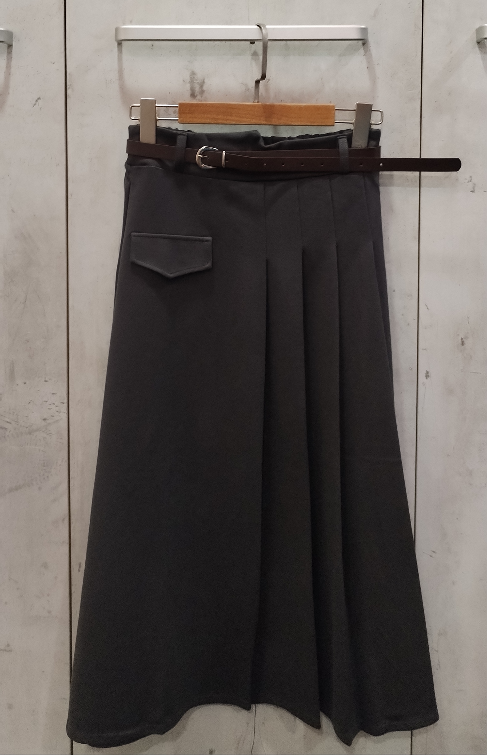 013 Anella A-Line Skirt w Belt (UW 34-47cm; H 49-63cm; L 72cm)
