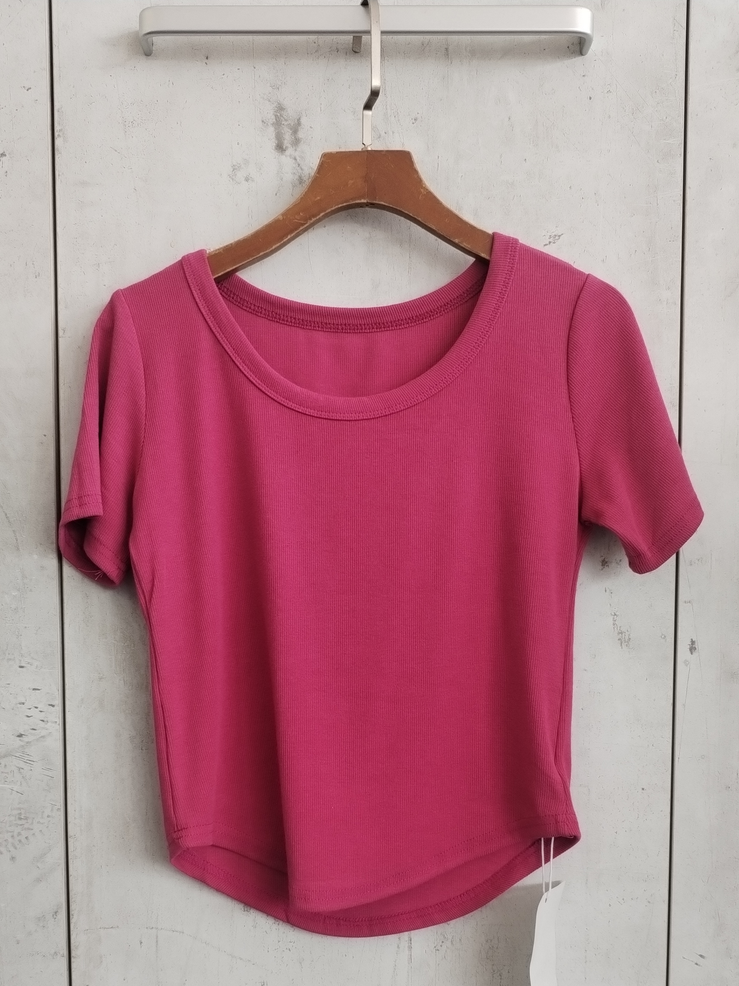 1166 Rhette Round Neck Cotton Top (B 37-47cm; L 40/45cm)