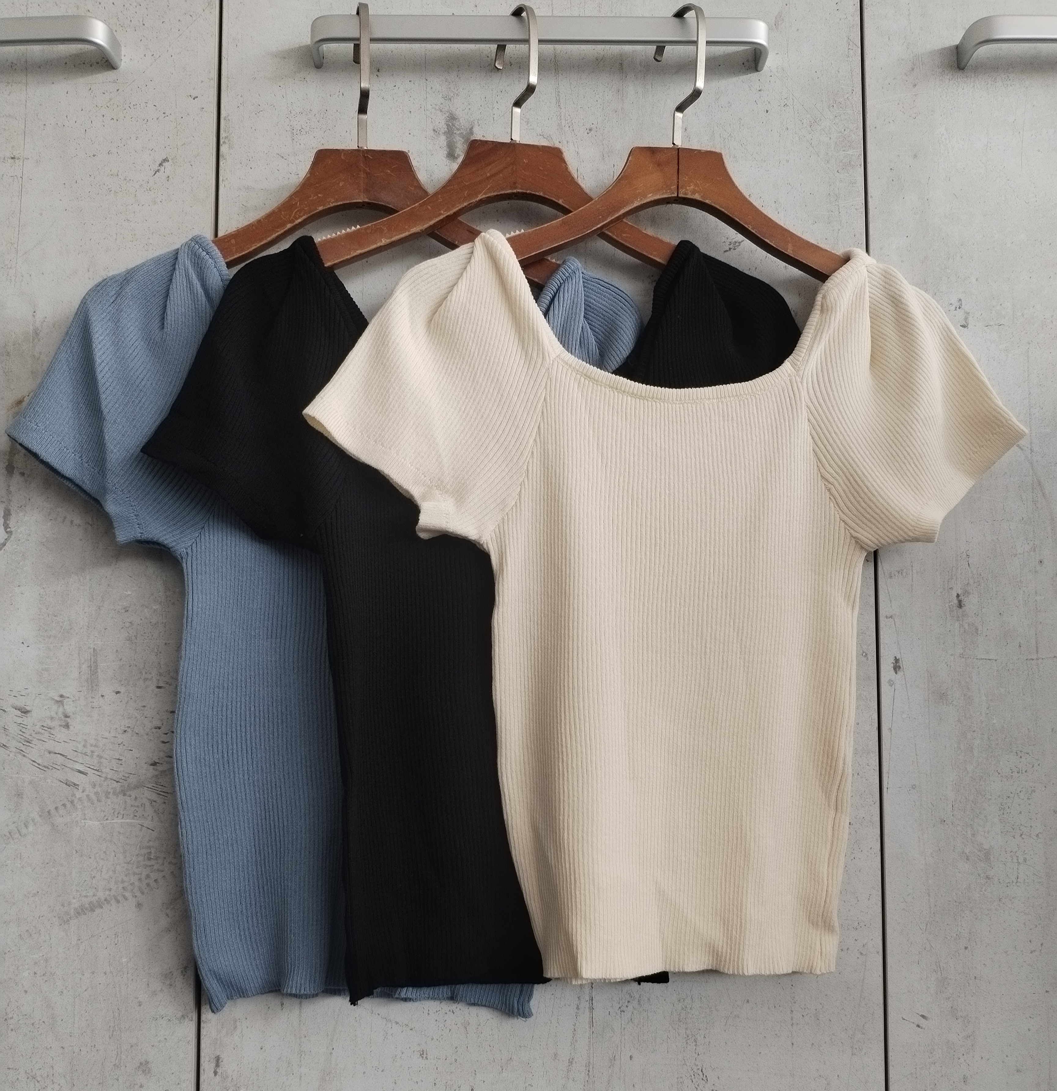 6607 Posie Puffy Sleeve Knit Top (B 29-47cm; L 48cm)