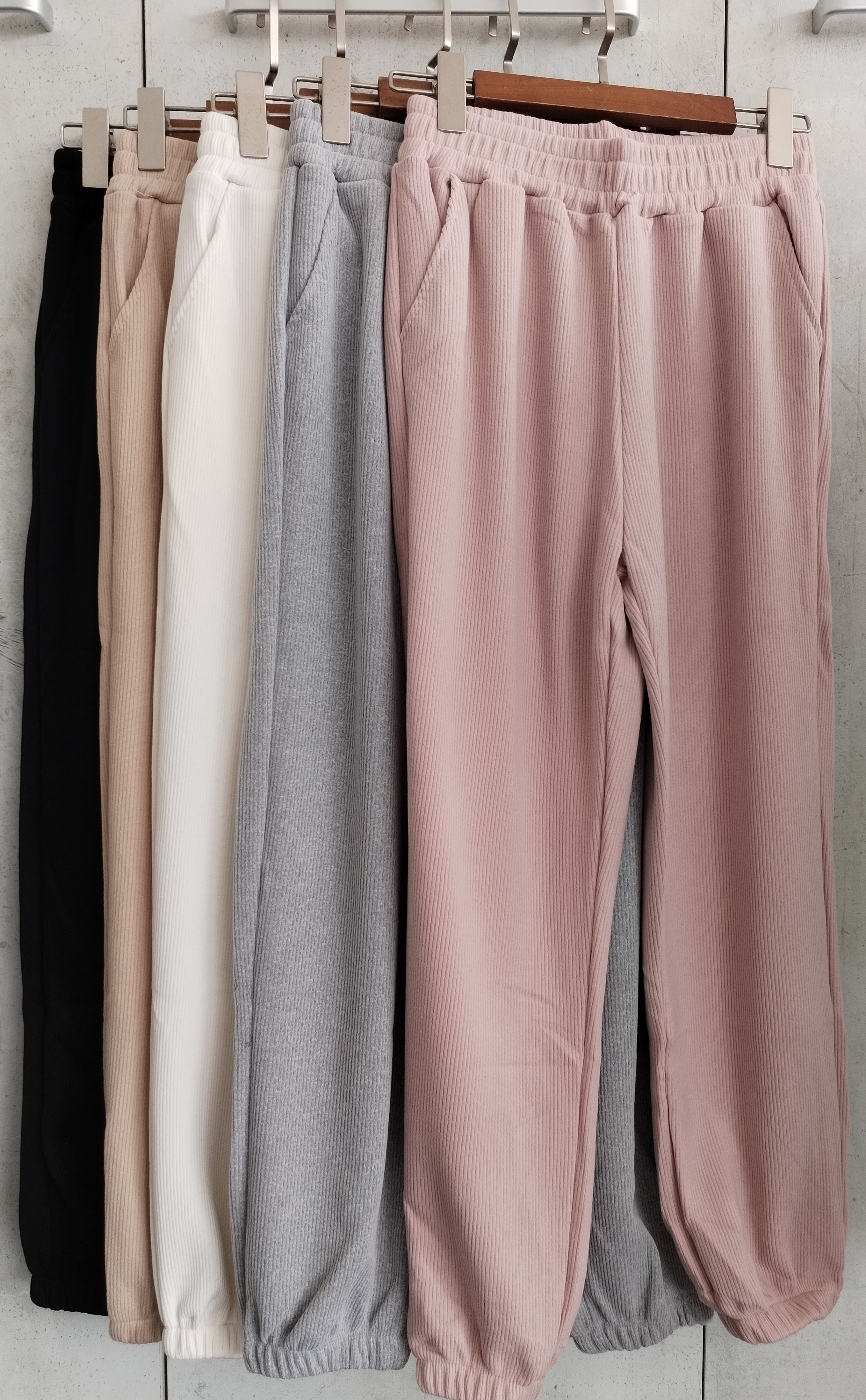 9033 Jared Cotton Jogger Pants (UW 32-50cm; H 50-62cm; L 89cm)