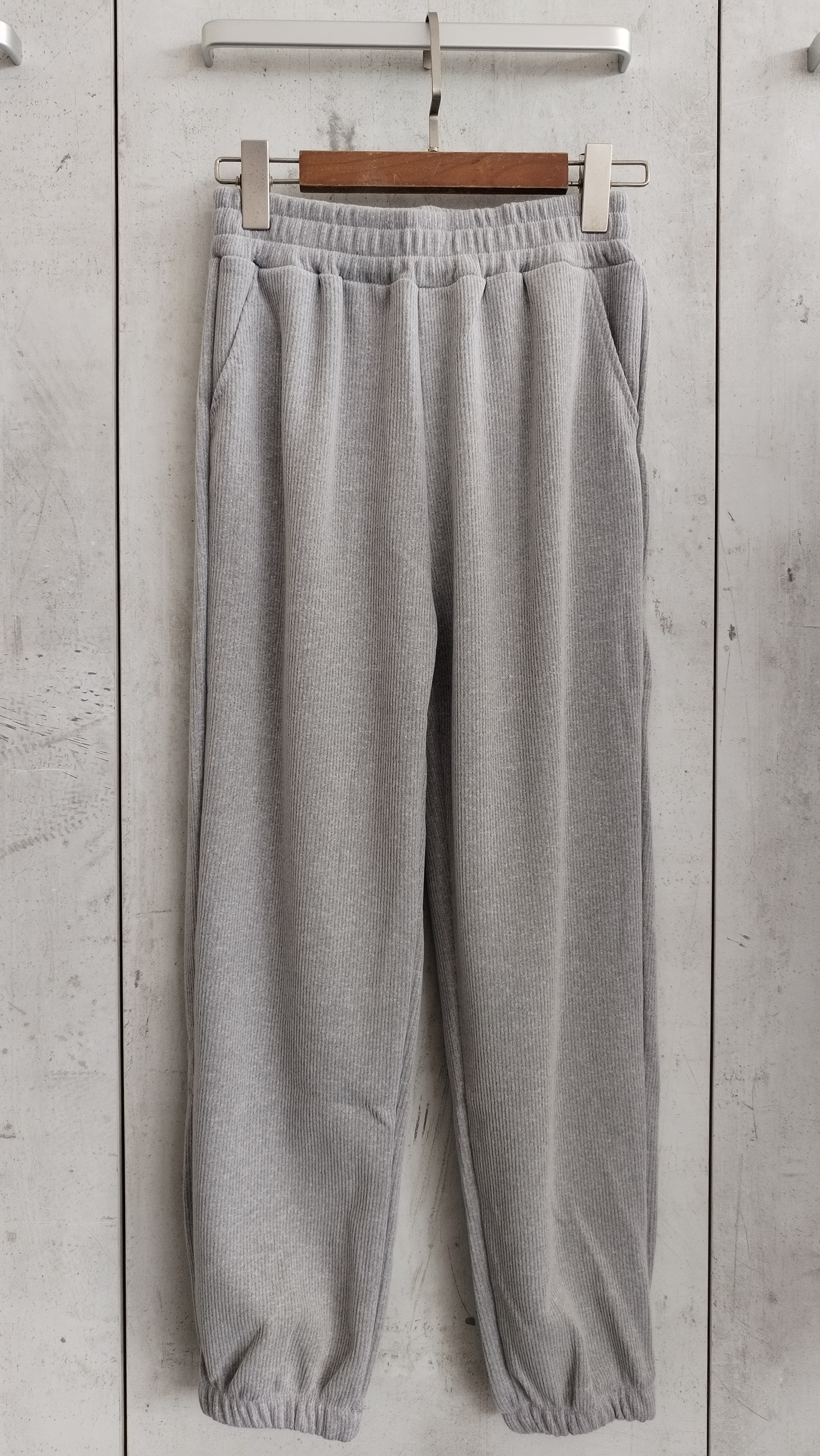 9033 Jared Cotton Jogger Pants (UW 32-50cm; H 50-62cm; L 89cm)