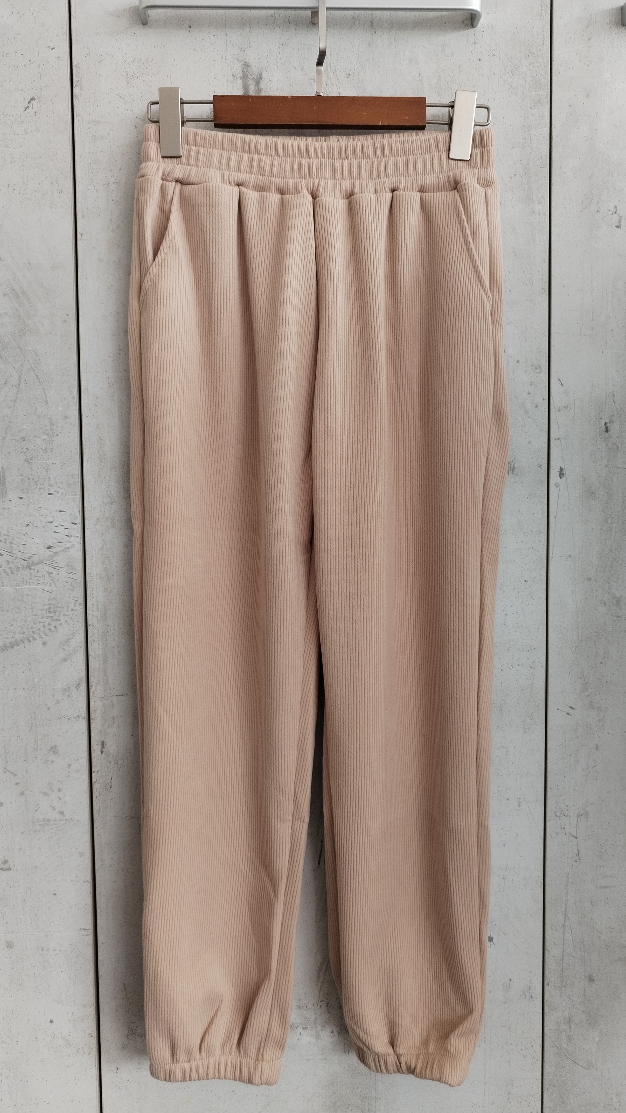 9033 Jared Cotton Jogger Pants (UW 32-50cm; H 50-62cm; L 89cm)