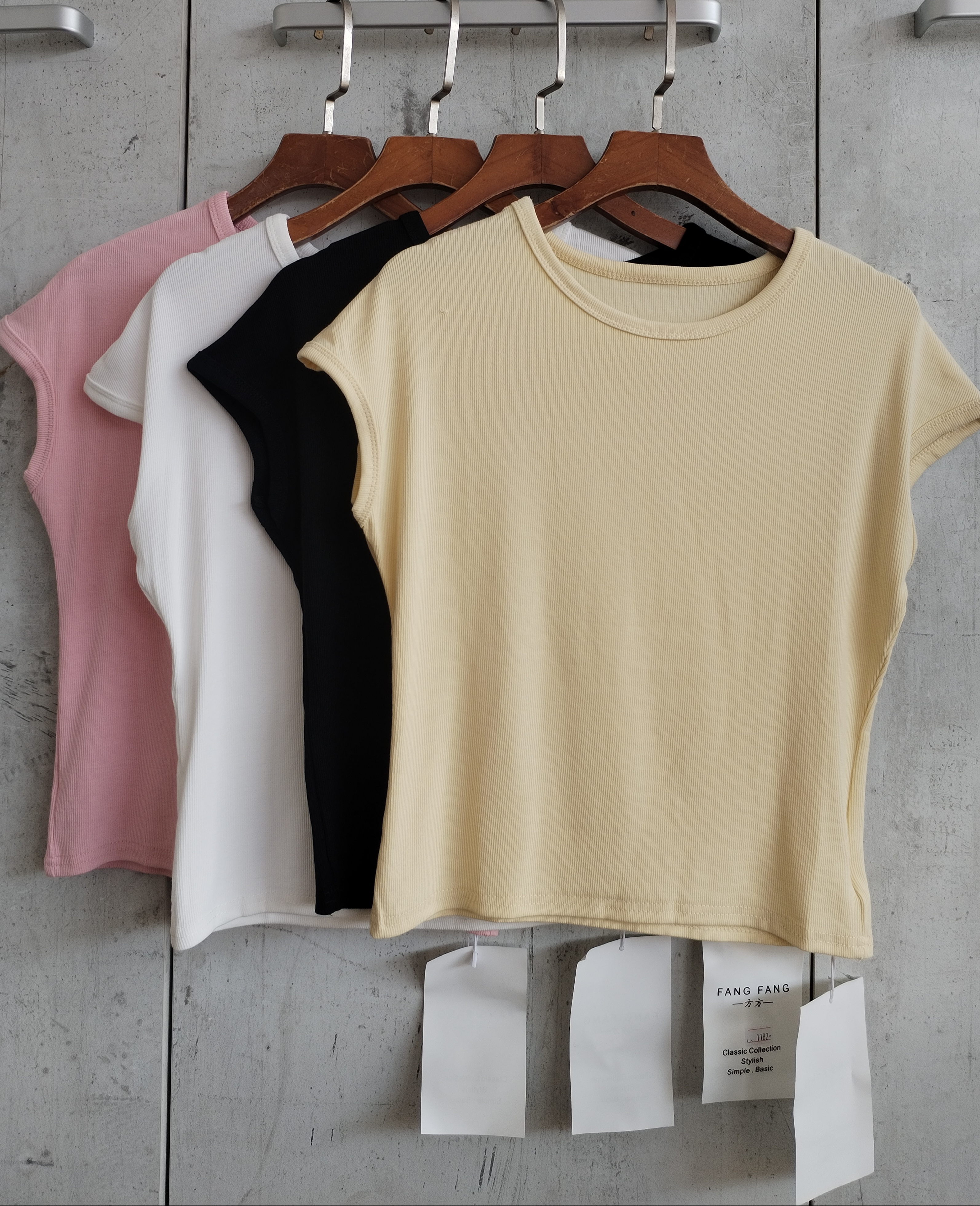1182 Fido Fitted Cap Sleeve Cotton Top (B 39-47cm; L 46cm)