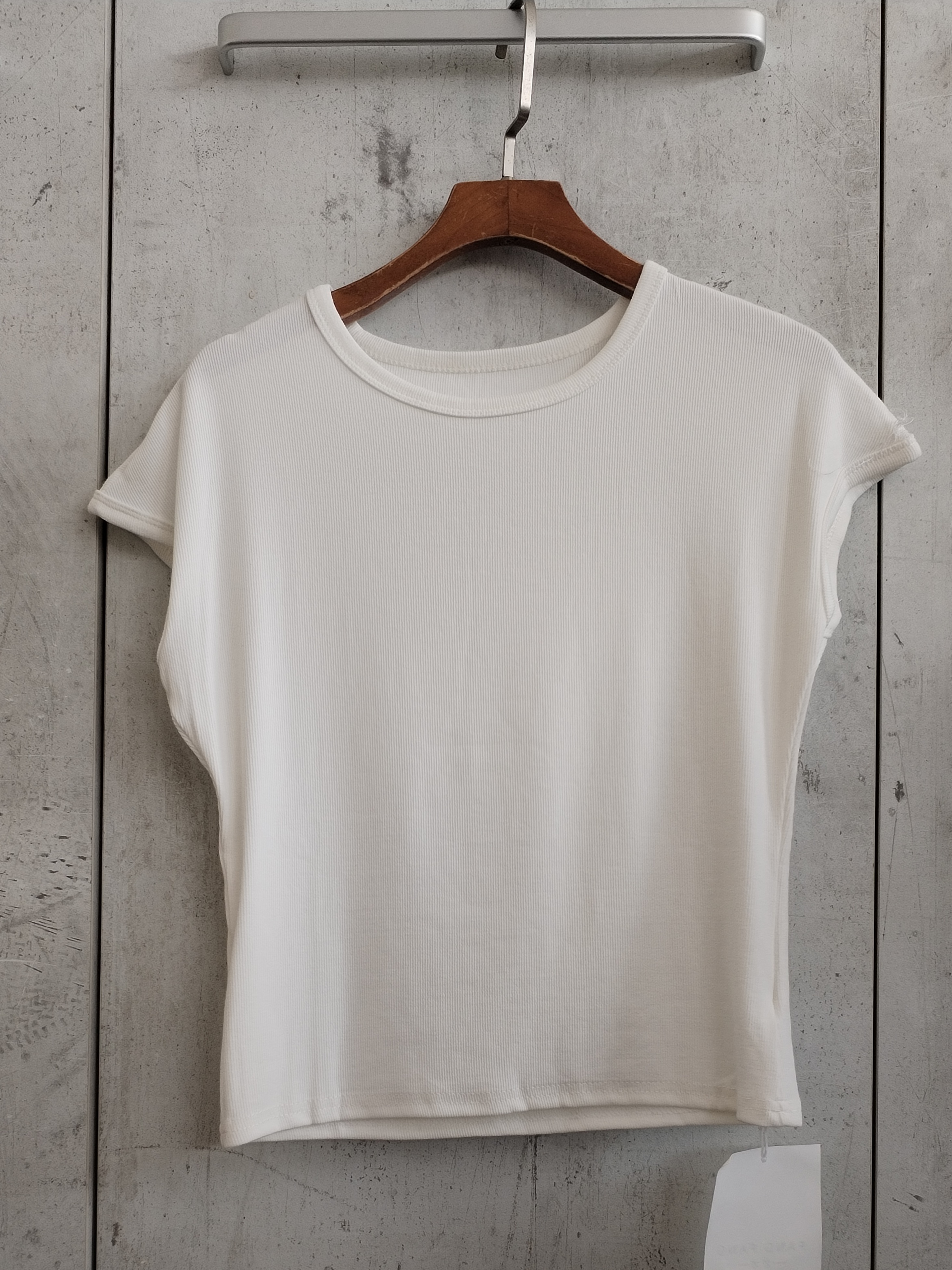 1182 Fido Fitted Cap Sleeve Cotton Top (B 39-47cm; L 46cm)