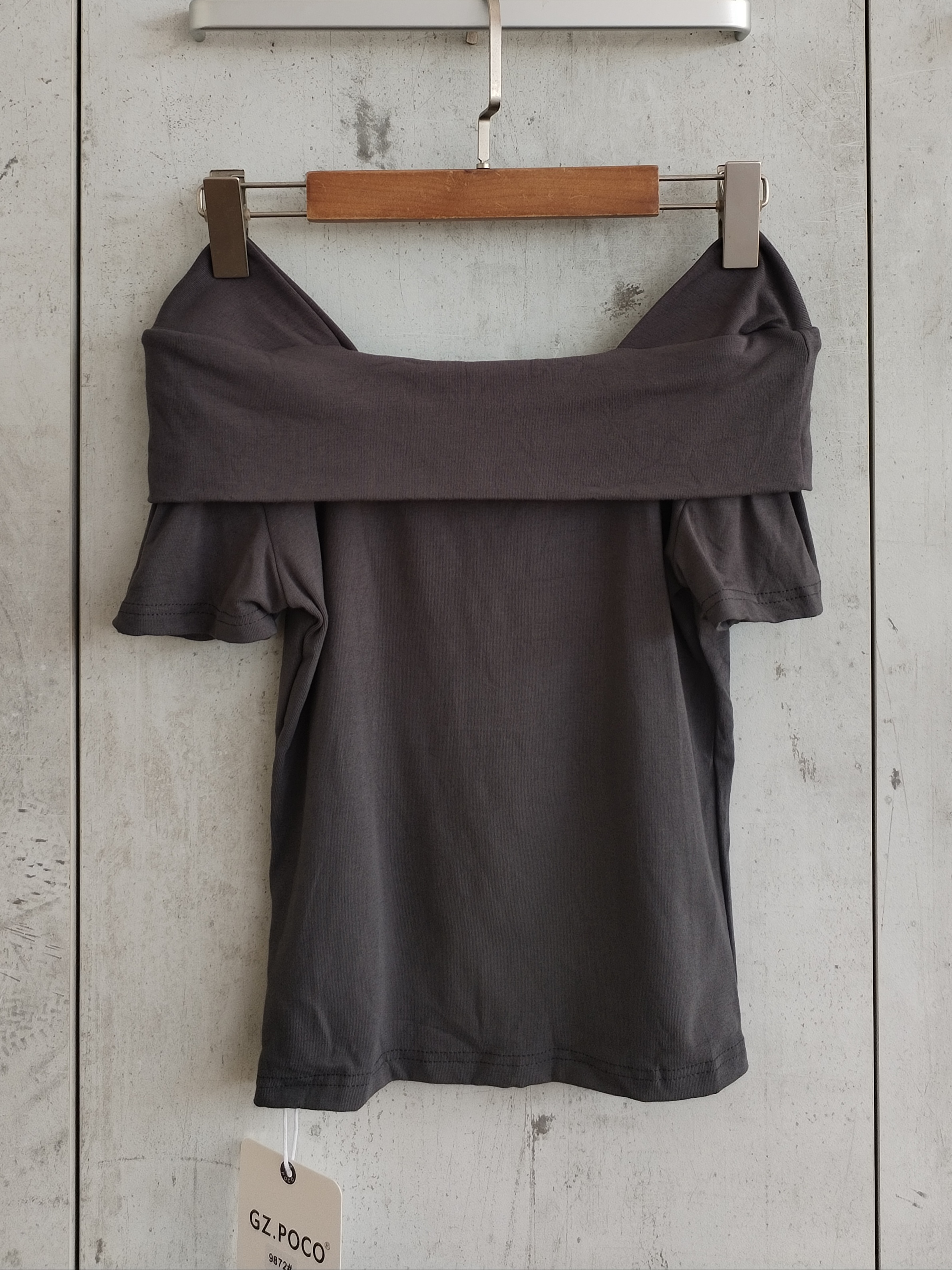 9872 Oretta Off Shoulder Cotton Top (B 36-49cm; L 49cm)