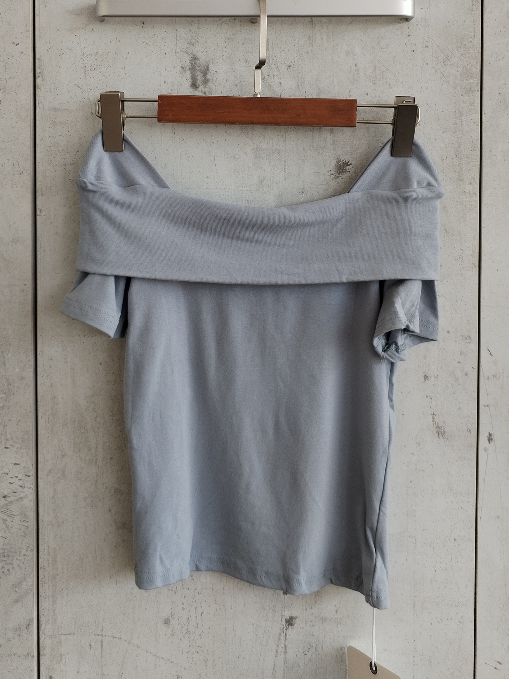 9872 Oretta Off Shoulder Cotton Top (B 36-49cm; L 49cm)