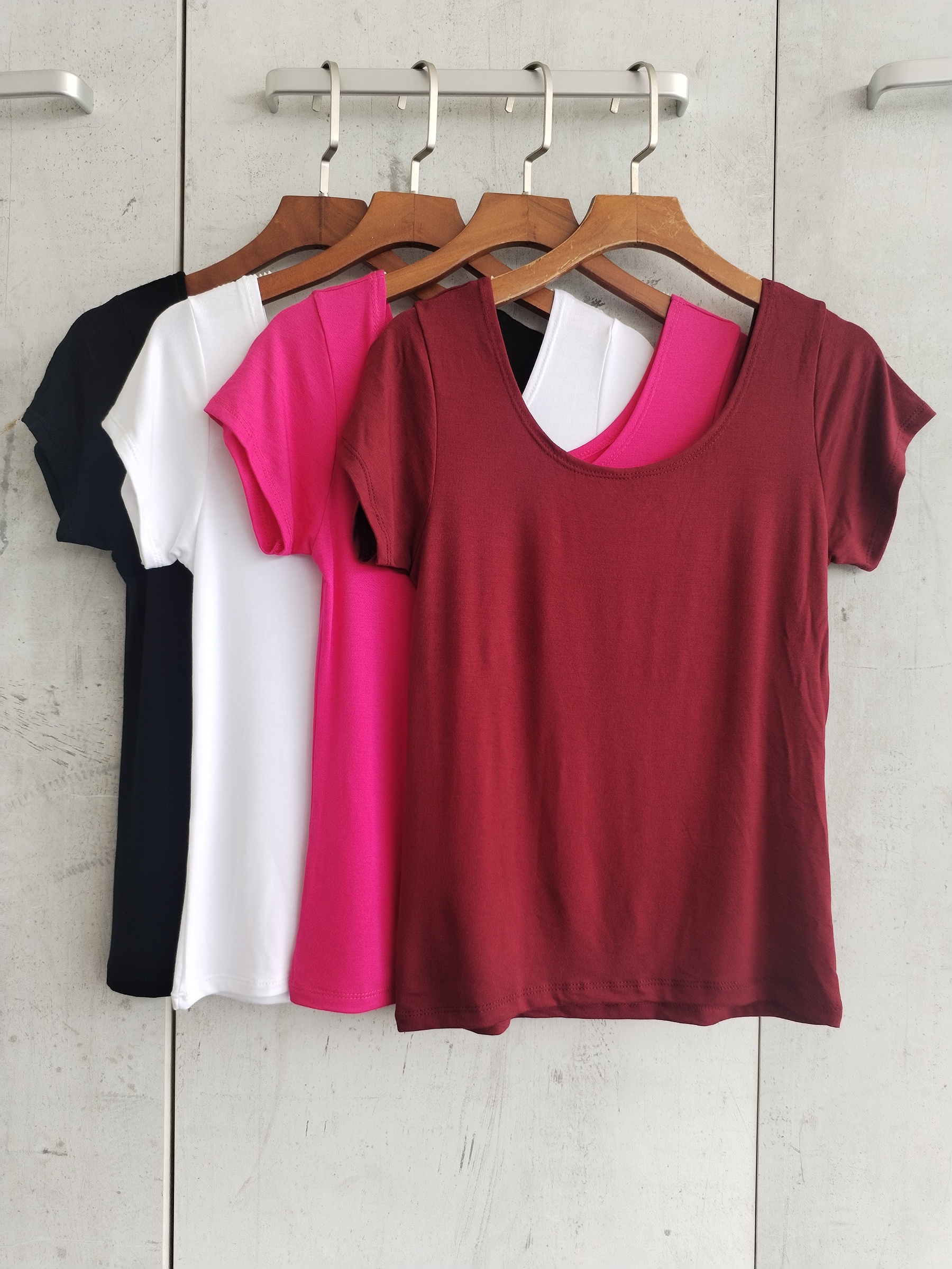 2177 Renata Round Neck Cotton Top (B 36-50cm; L 51cm)