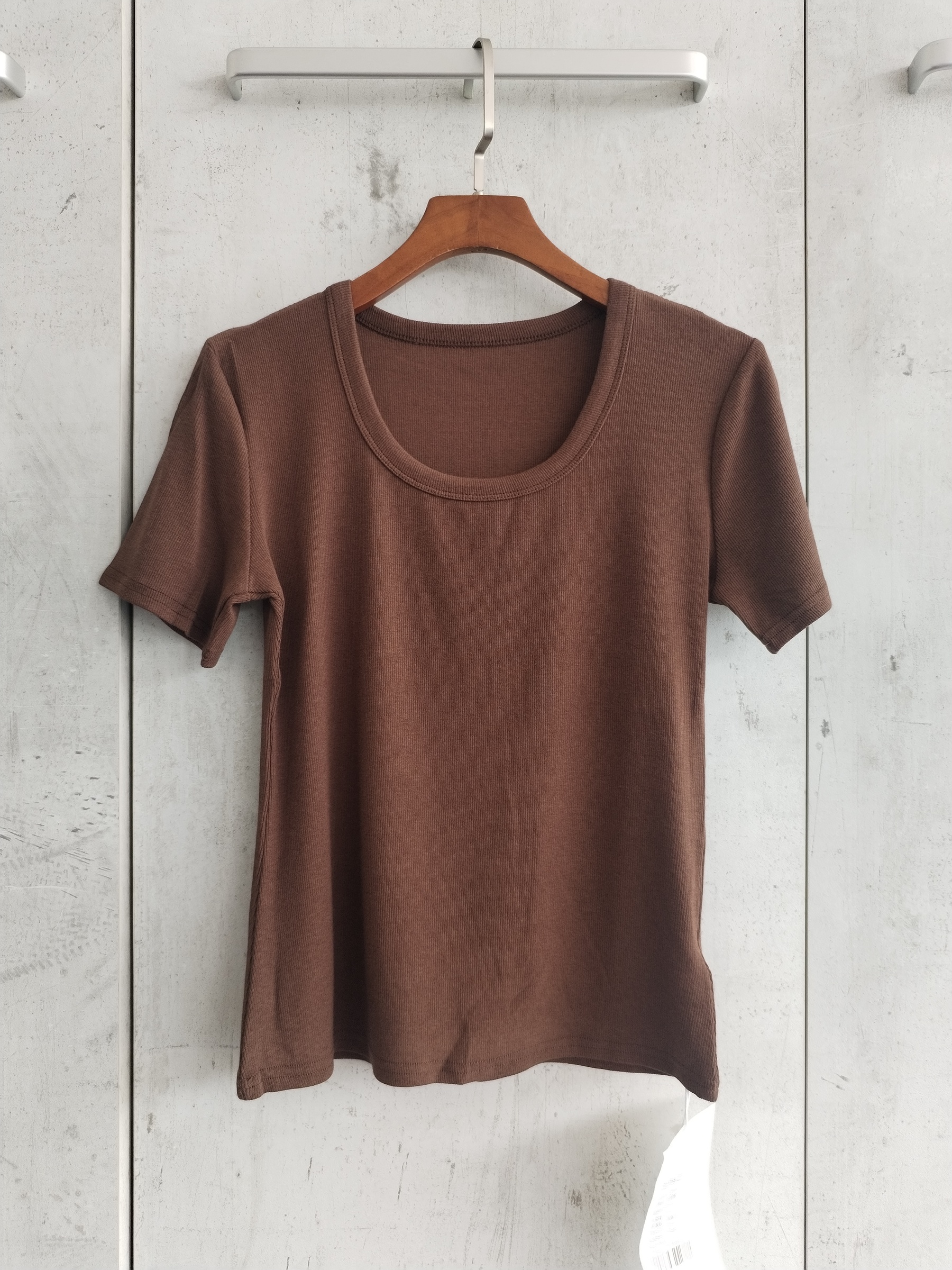 9157 Richarda Ribbed Fitted Cotton Top (B 36-49cm; L 51cm)