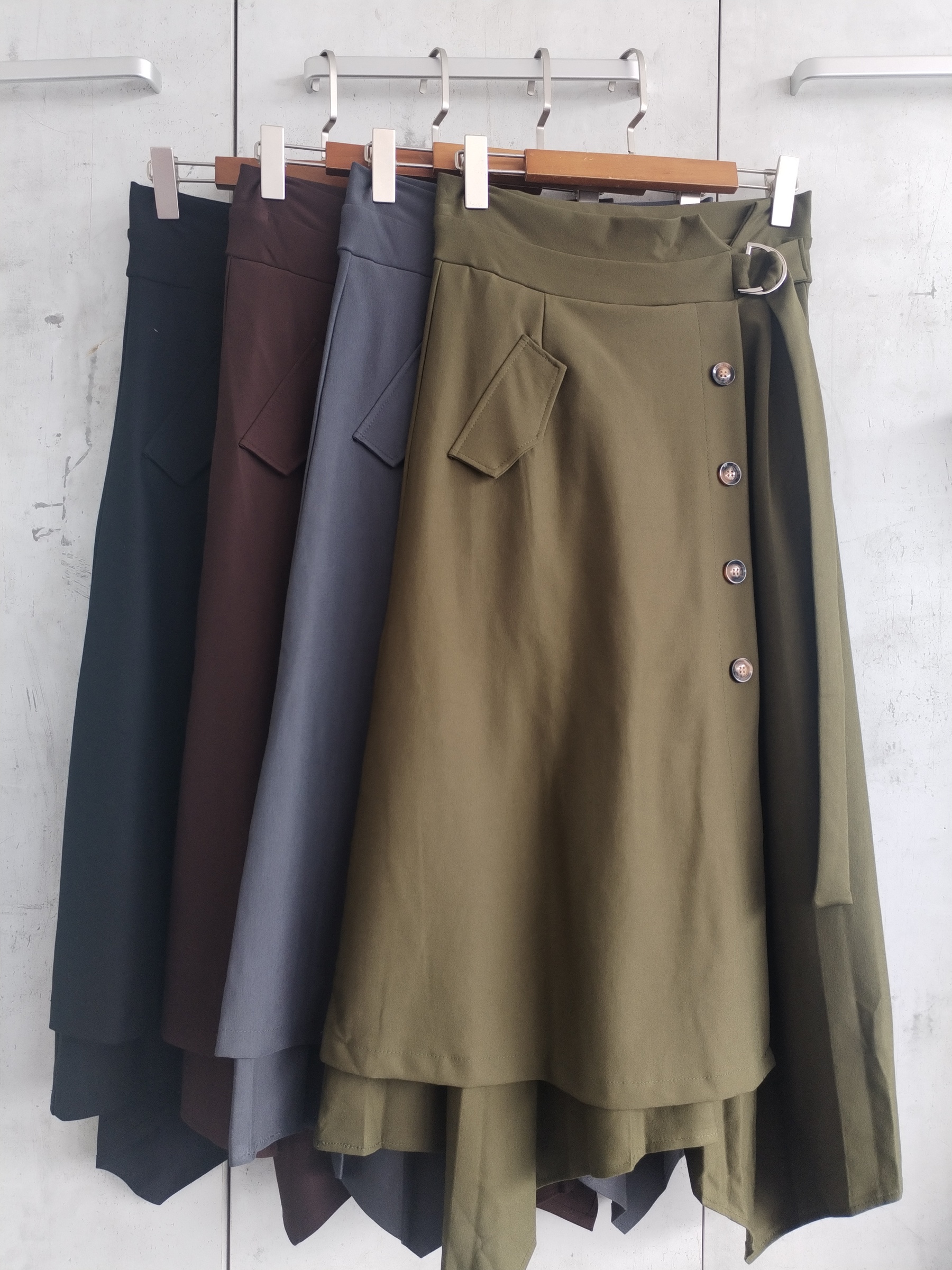 017 Asheryn Button-Embellished A-Line Skirt (UW 35-45cm; H 48-65cm; L 79cm)