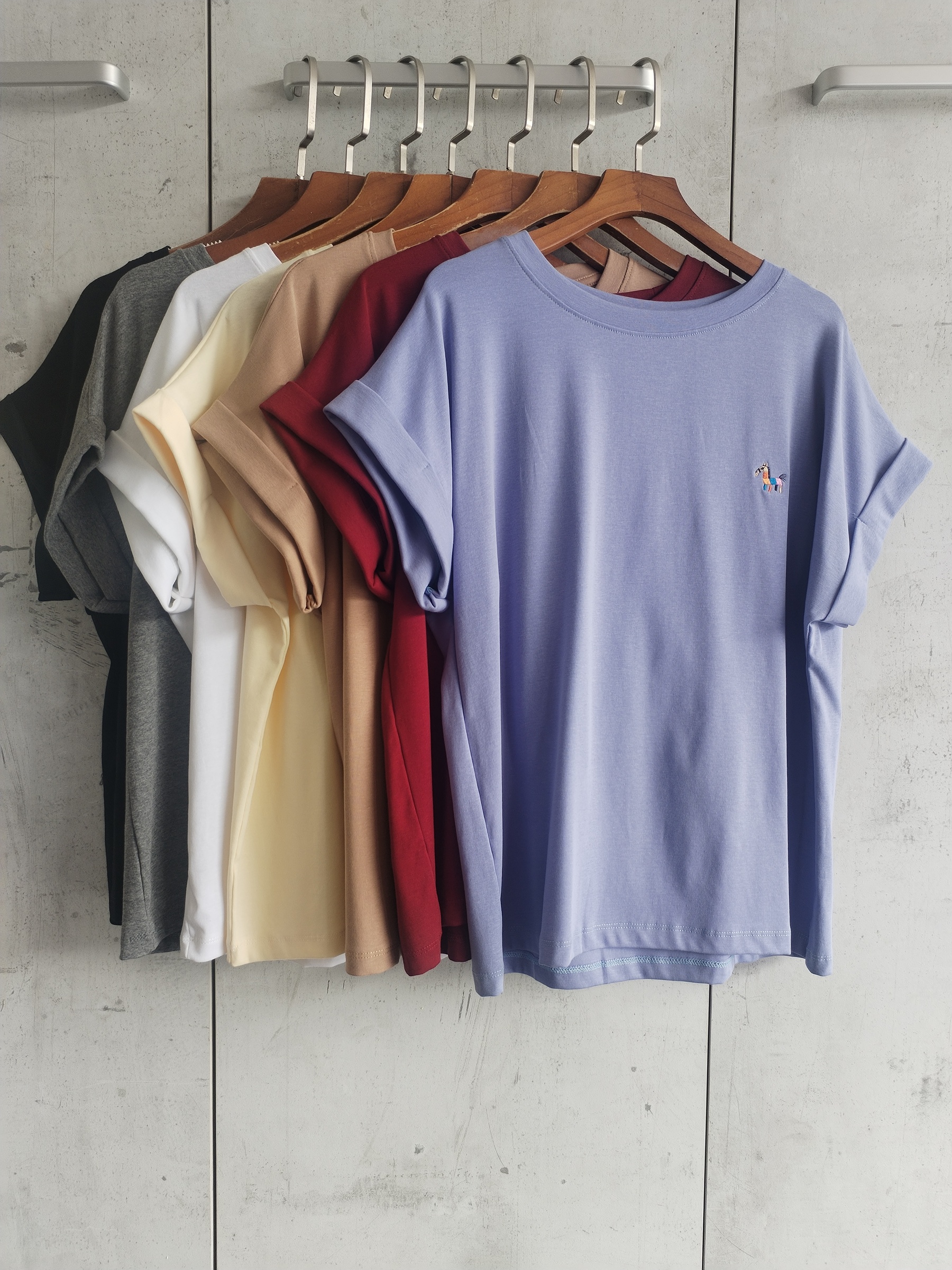 2807 Finaata Folded Sleeve Cotton Top (B 52-56cm; L 58cm)