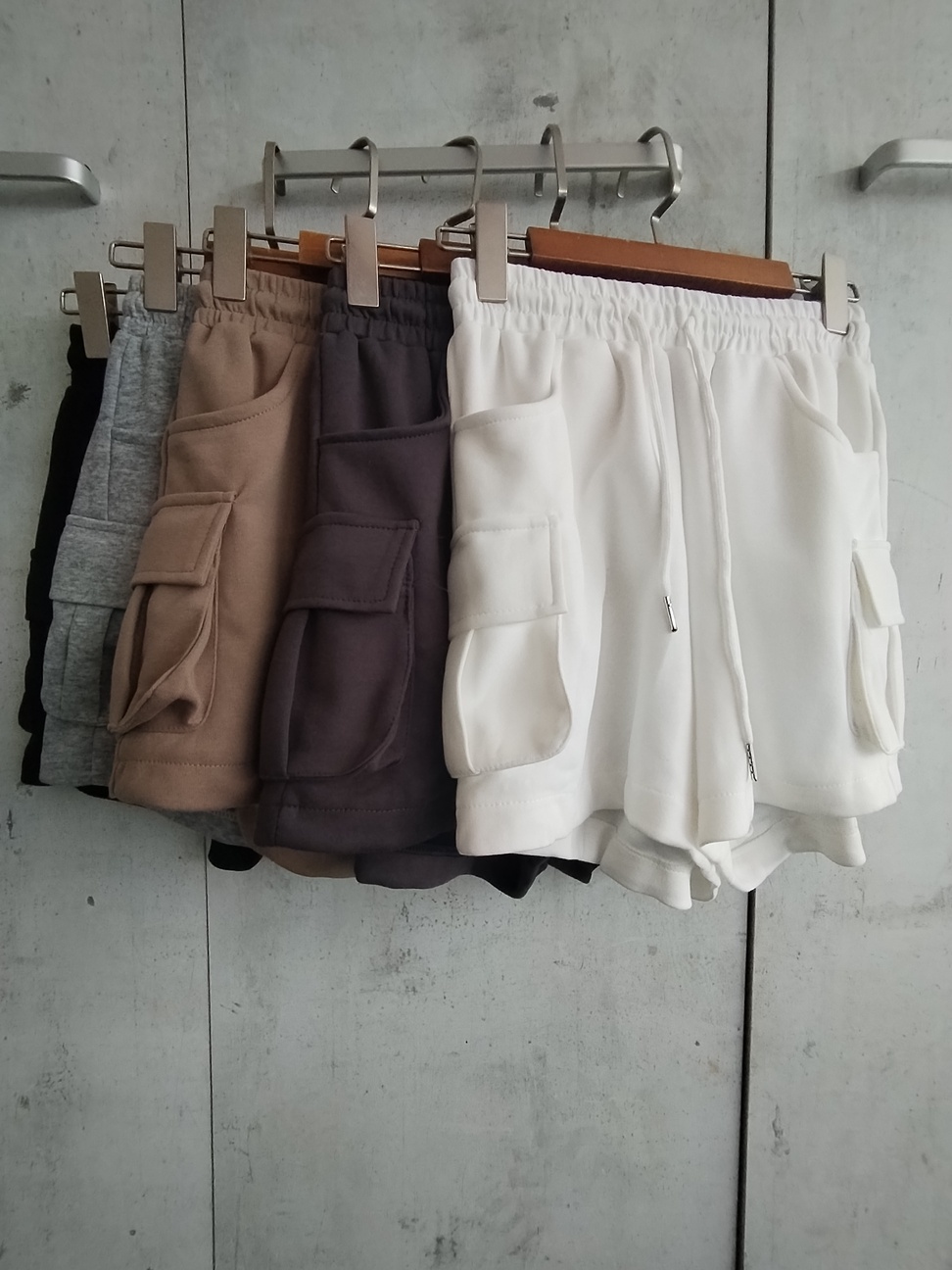 1008 Scotia Cargo Sweat Shorts (UW 31-45cm; H 45-54cm; L 35cm)