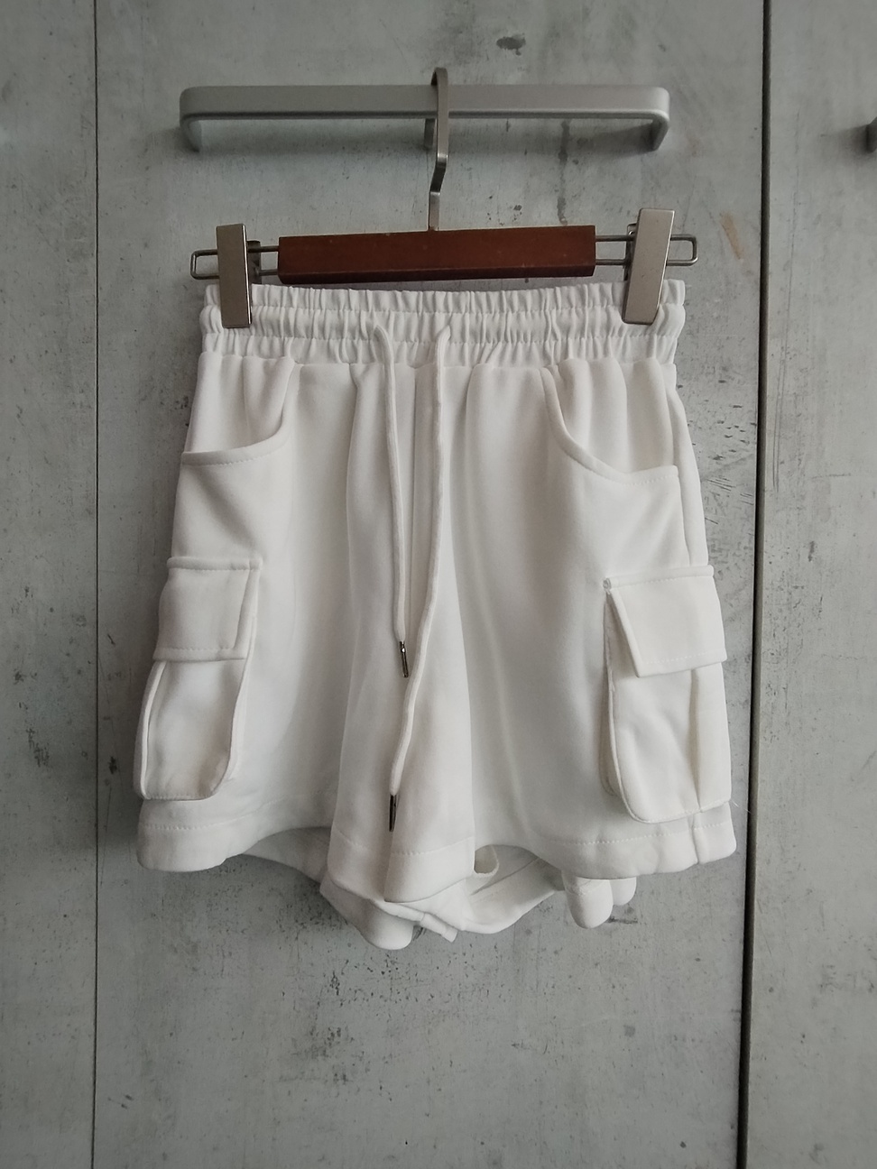 1008 Scotia Cargo Sweat Shorts (UW 31-45cm; H 45-54cm; L 35cm)