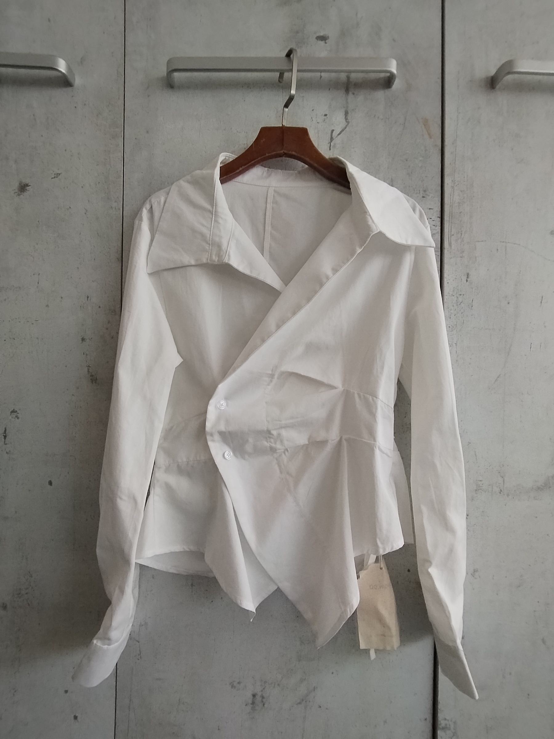 6978 Willanoma Inner Tie Wrap Shirt w Buttons (B 45cm; L 46/61cm)