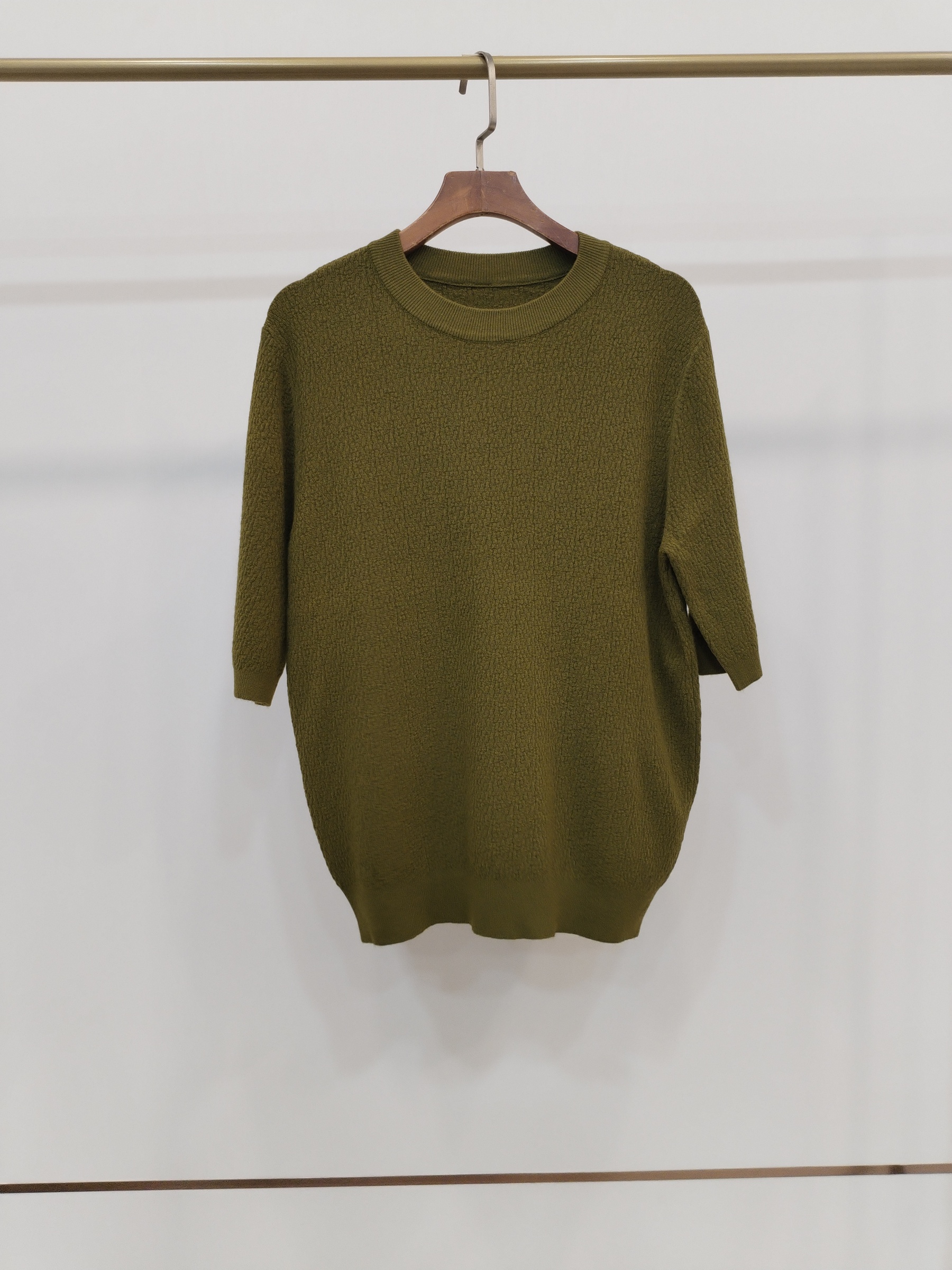 6901 Matt Mid Sleeve Round Neck Knit Top (B 45-55cm; L 56cm)