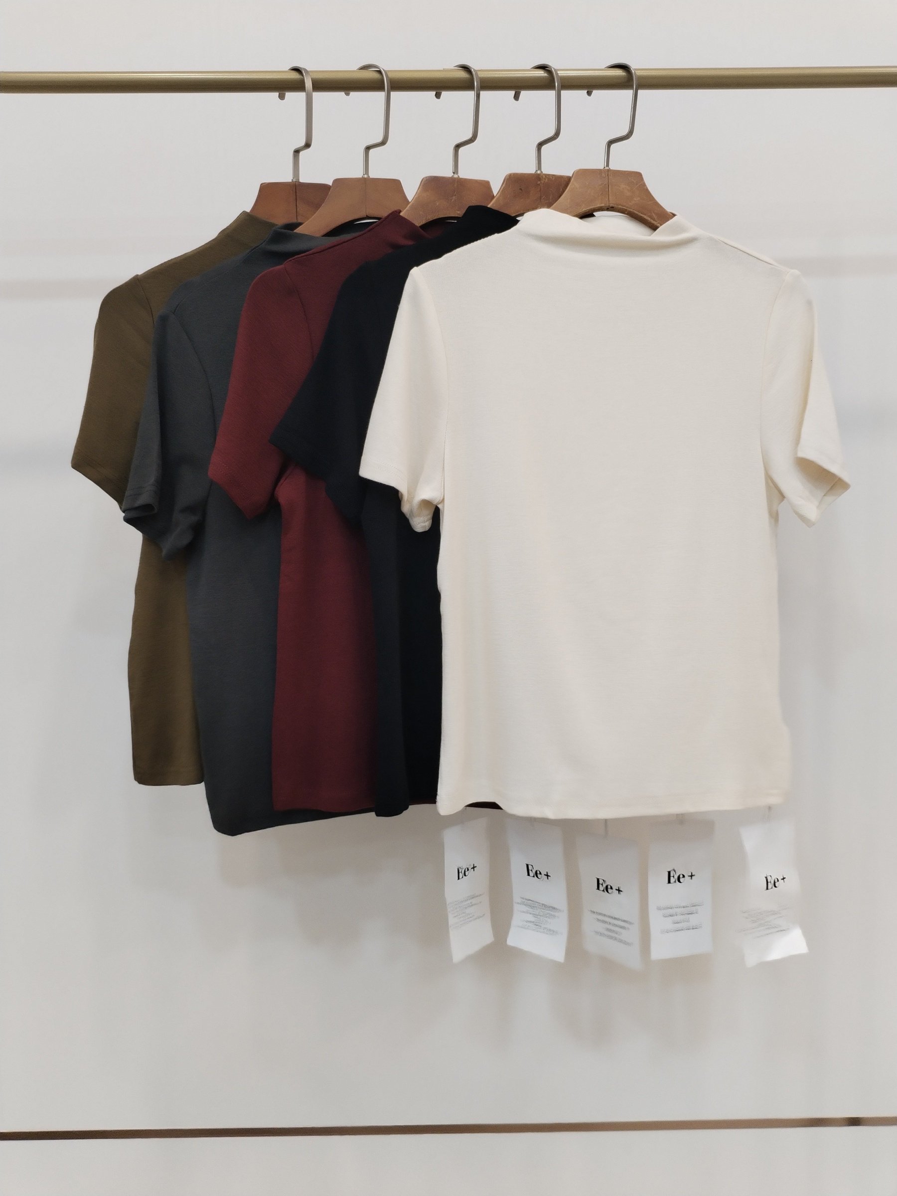 6022-1 Heath High Neck Cotton Top (B 38-50cm; L 49cm)