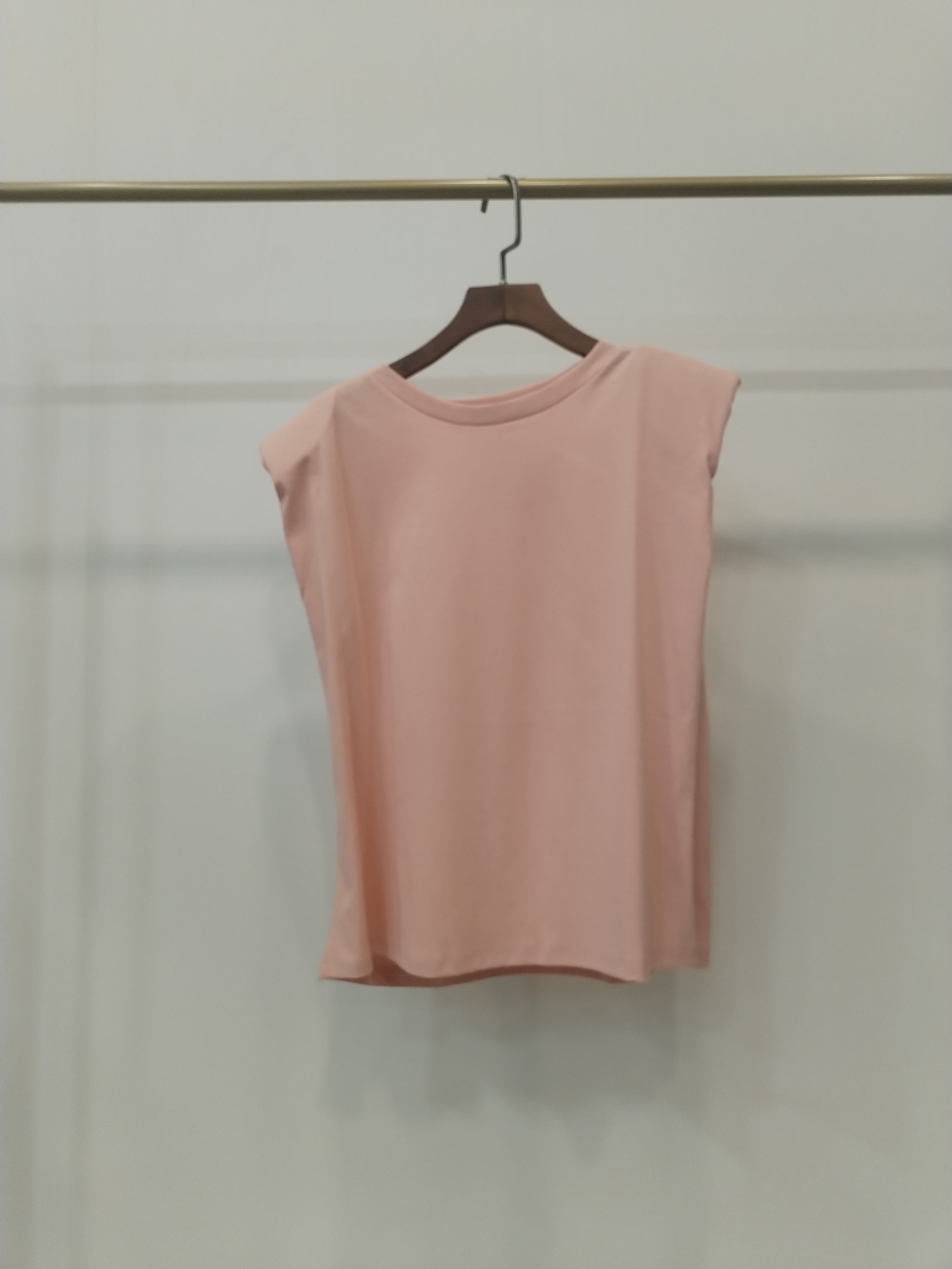 2843 Shanette Padded Shoulder Cotton Top (B 47-54cm; L 54cm)