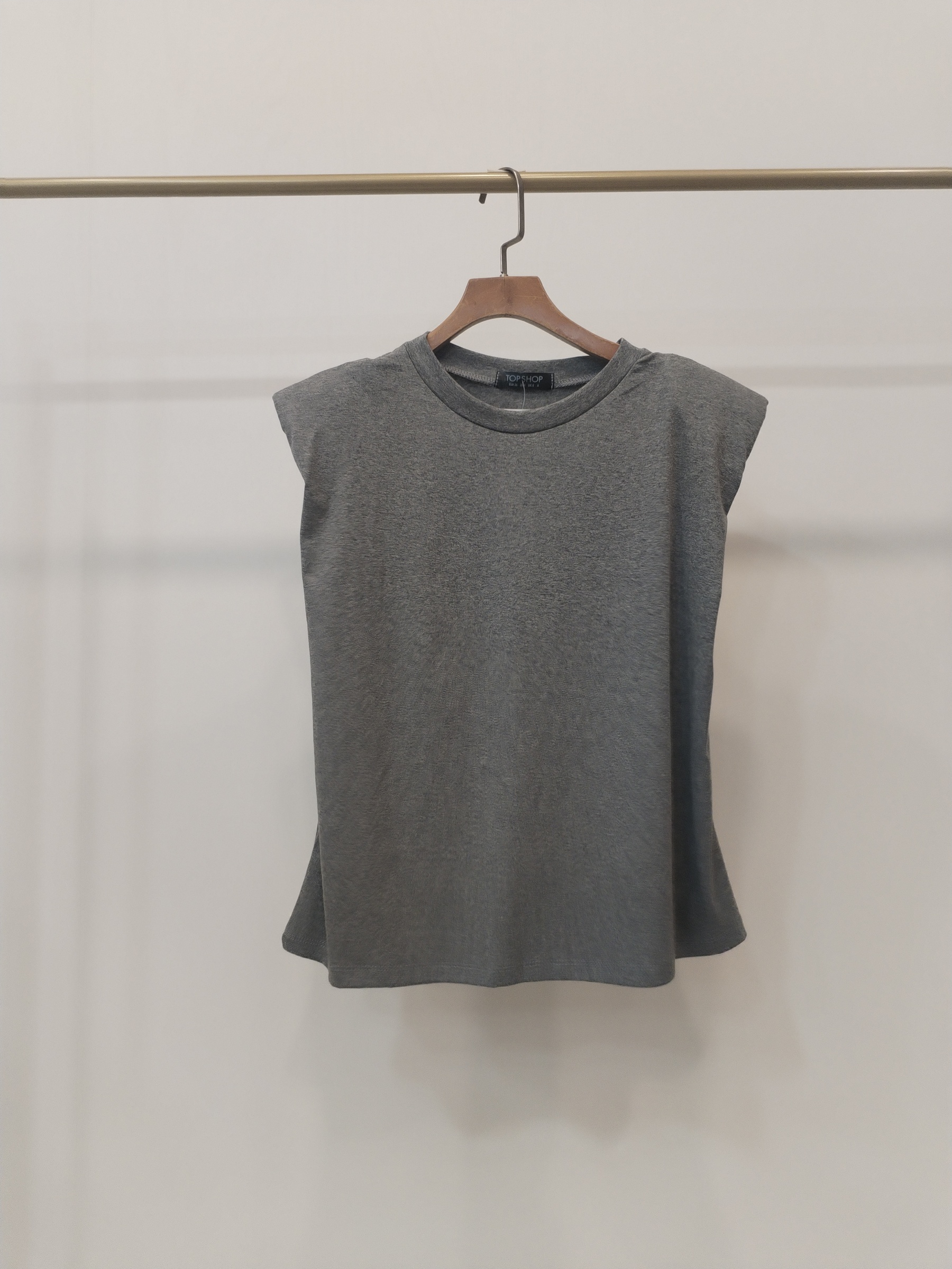 2843 Shanette Padded Shoulder Cotton Top (B 47-54cm; L 54cm)