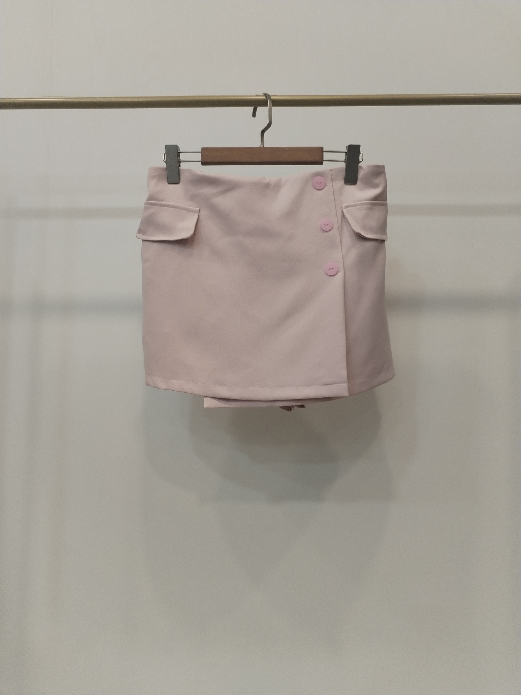 2844 Zendaya Skirt w Inner Shorts & Side Zipper (UW 40-58cm; H 54-60cm; L 38cm)