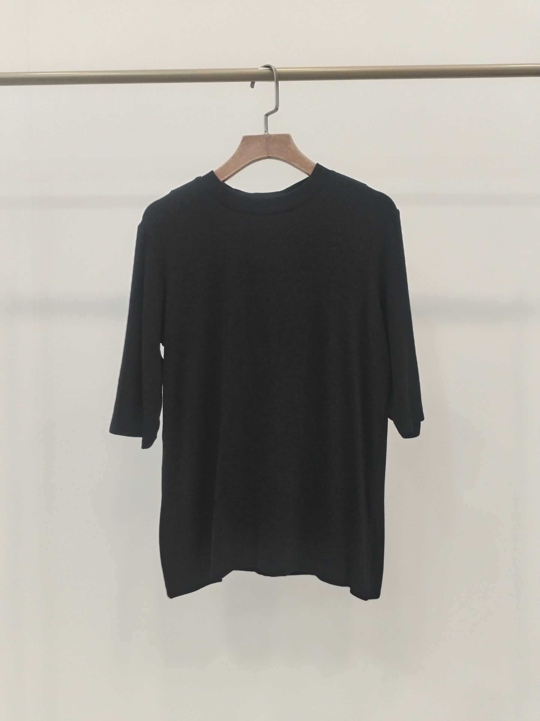 8813 Mitch Round Neck Mid Sleeve Cotton Top (B 41-51cm; L 57cm)