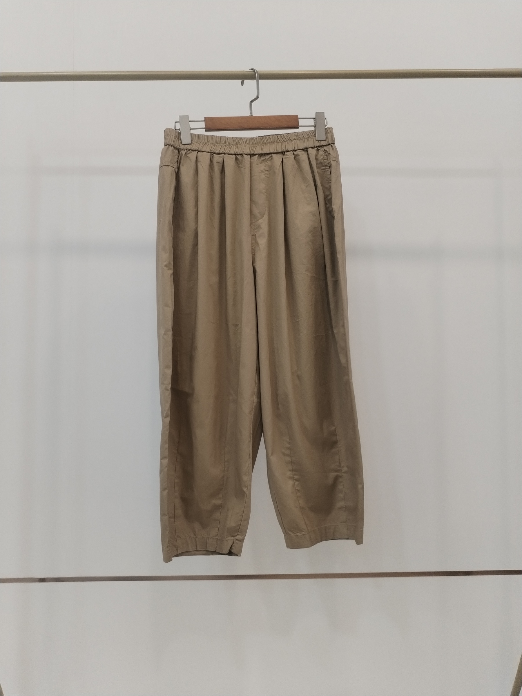 125 Chariton Baggy Chino Pants W Pockets (UW 37-49cm; H 60-70cm; L 84cm)