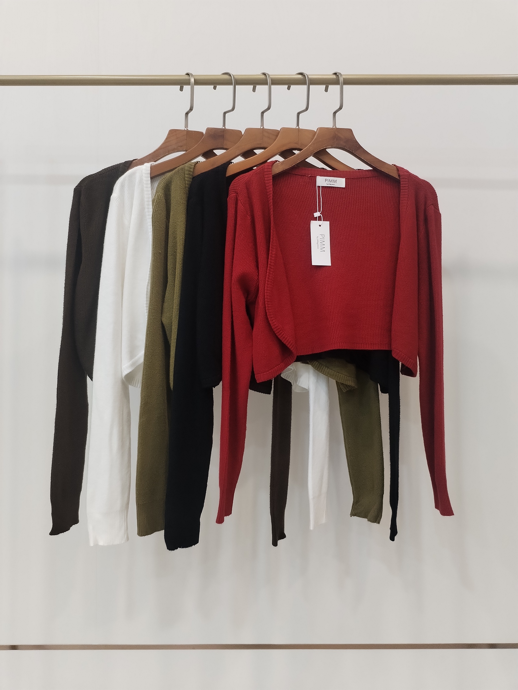 2857 Brighton Buttonless Cropped Knit Cardigan (B FS; L 33cm)