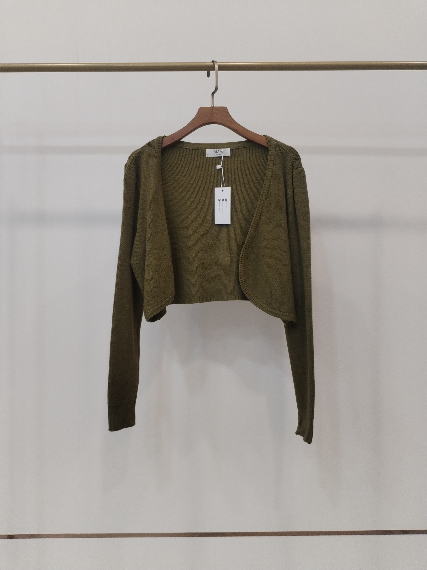 2857 Brighton Buttonless Cropped Knit Cardigan (B FS; L 33cm)
