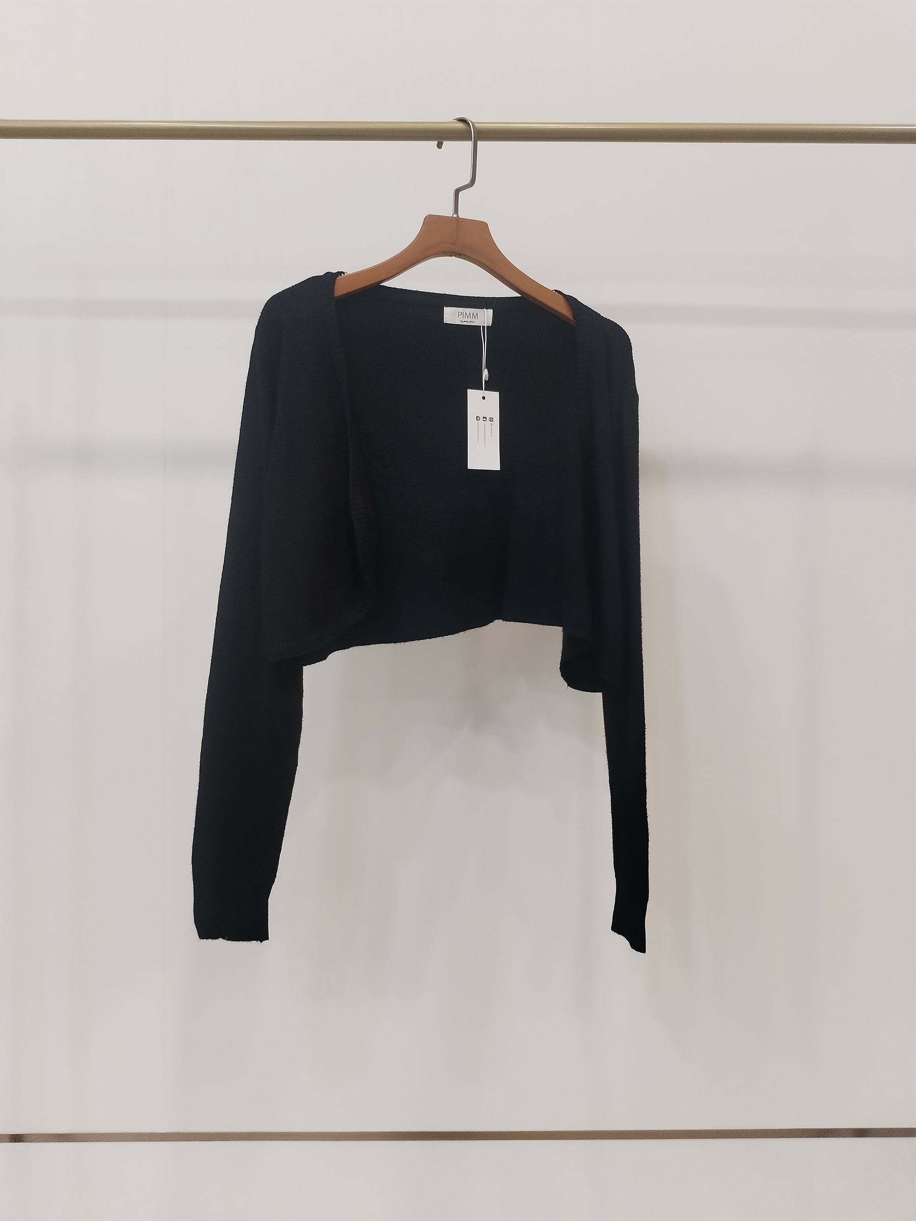 2857 Brighton Buttonless Cropped Knit Cardigan (B FS; L 33cm)