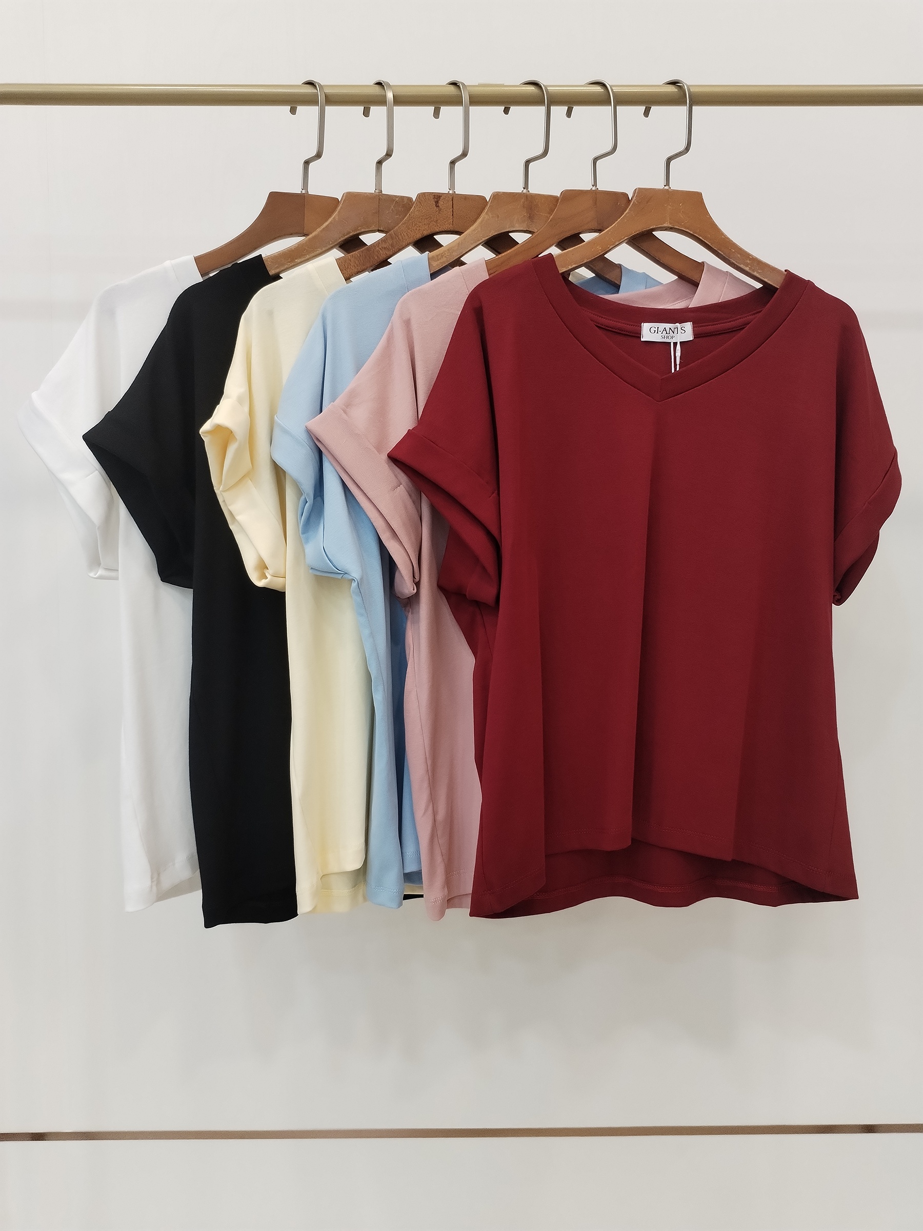 2858 Vannetta V-Neck Folded Sleeve Cotton Top (B 53-56cm; L 57cm)